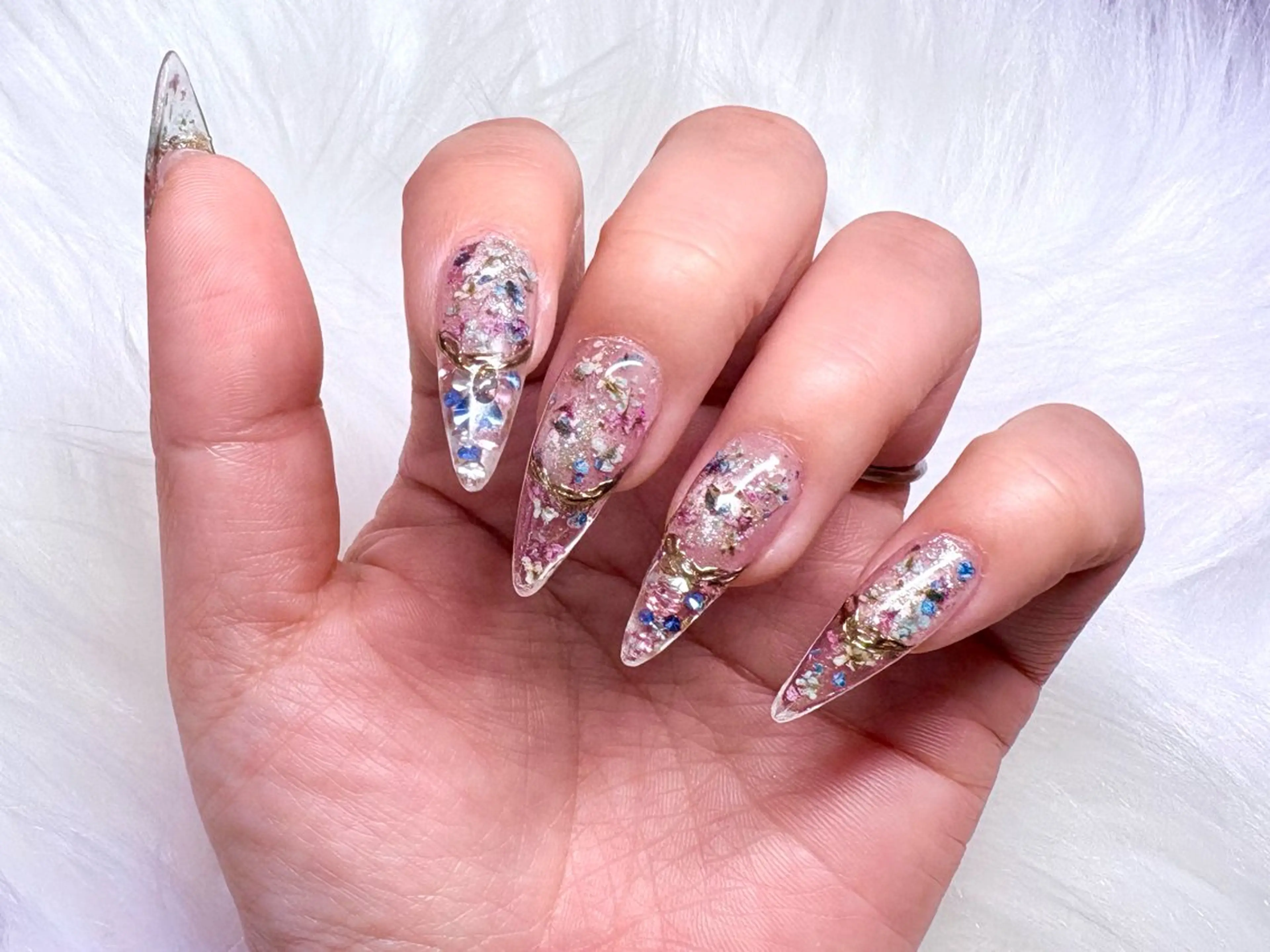 ネイル クリアネイル ストーンネイル ハンドネイル Nailsalon Dahliaのネイルデザイン