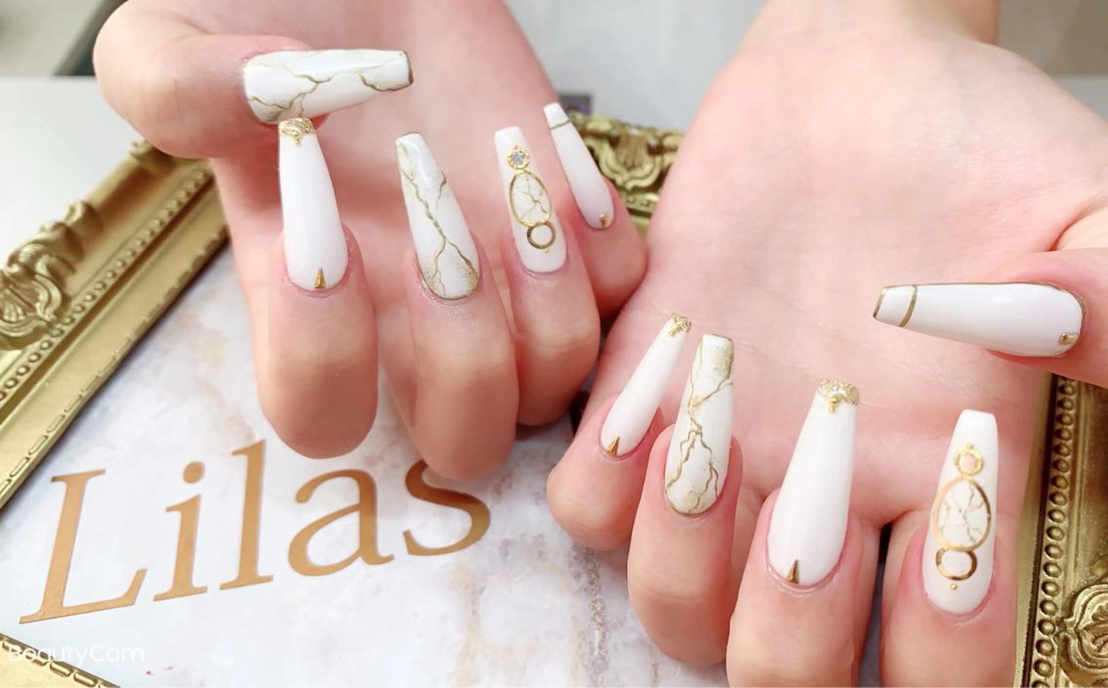 ネイル ジェルネイル ハードジェル ロングネイル 大理石ネイル(マーブル) ニュアンスネイル Lilas Nailのネイルデザイン