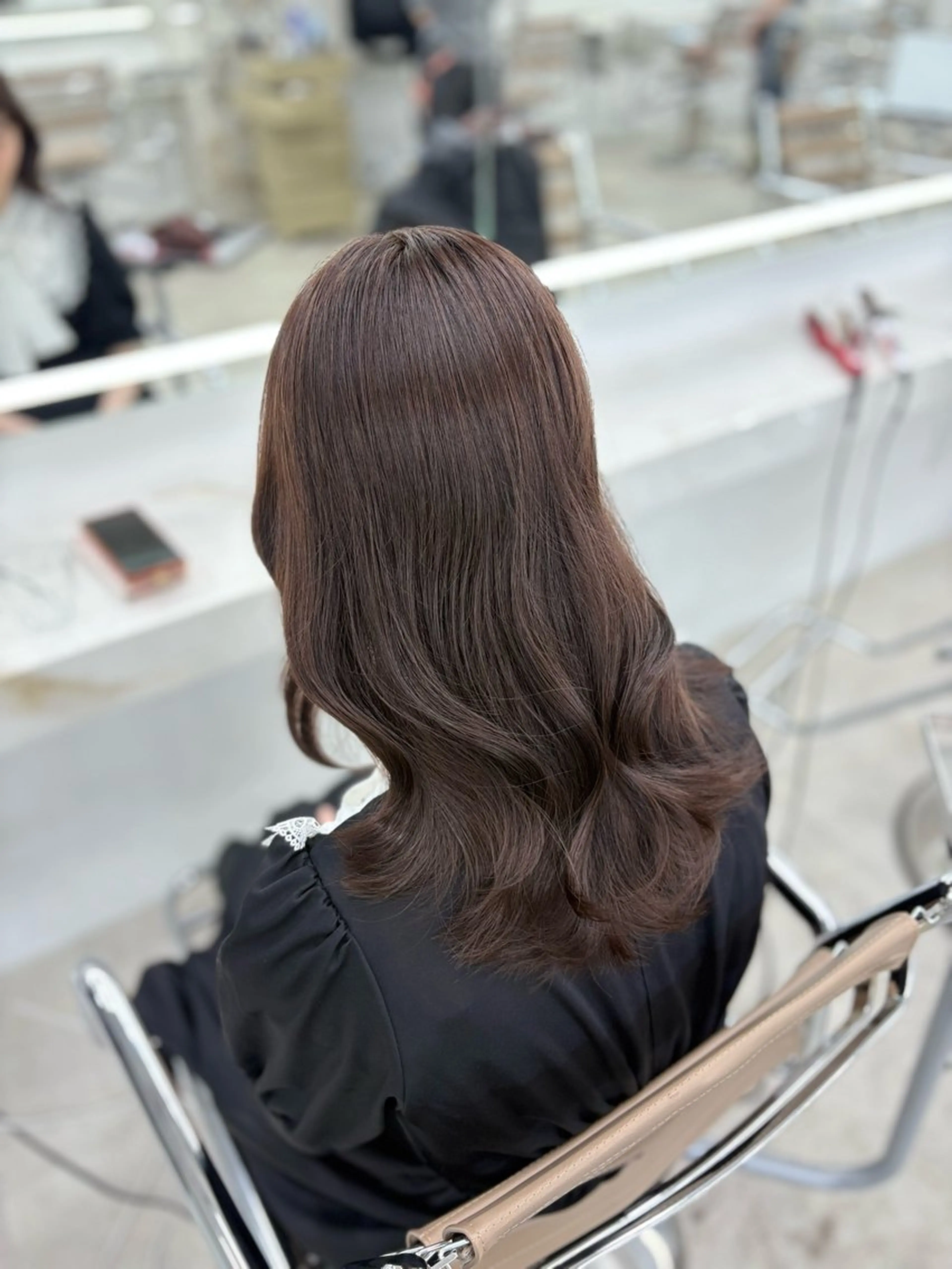 セミロング カット ヘアカラー トリートメント 🎀 ほんだ ことね 🎀のヘアスタイル