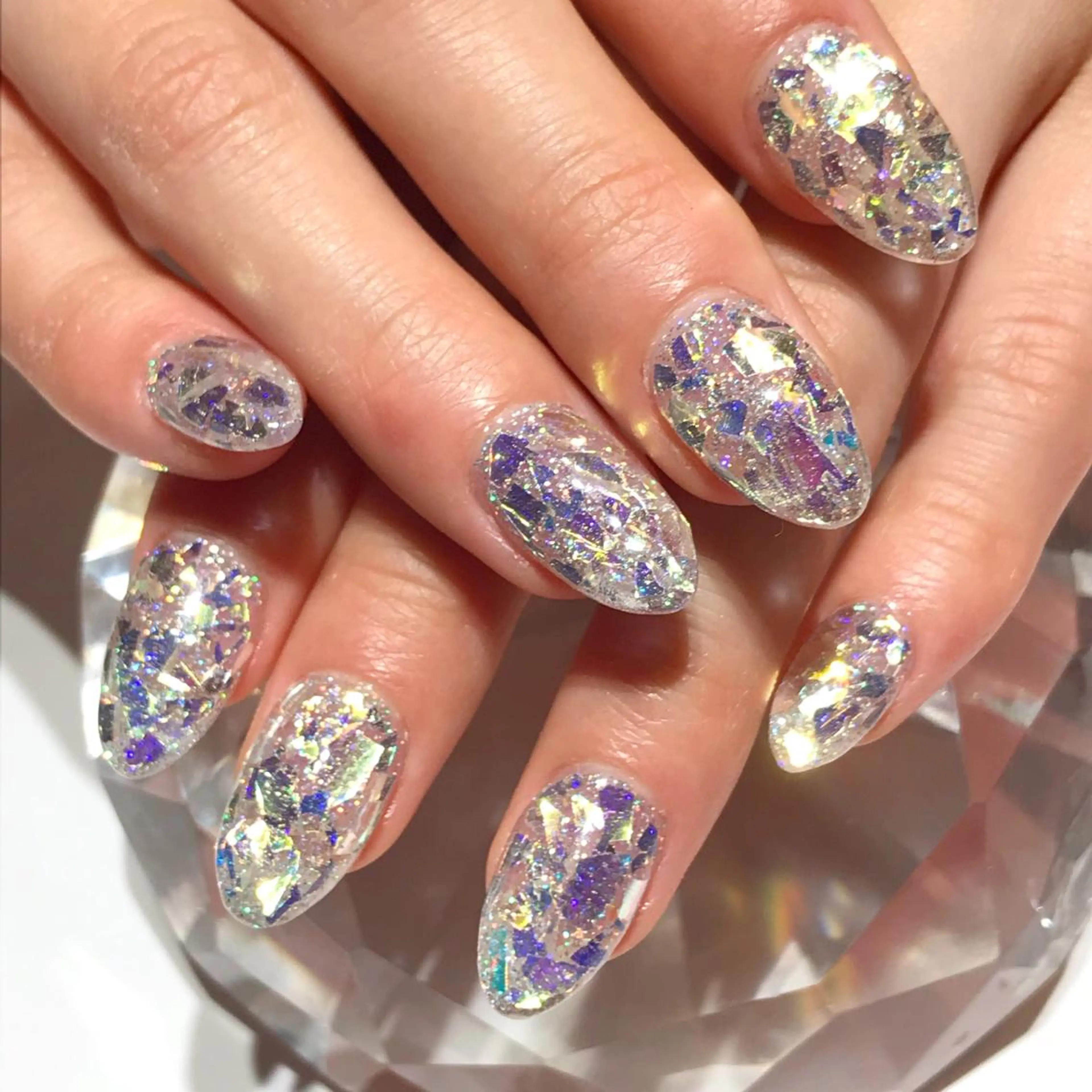 ネイル 長さ出し ジェルネイル ホログラムネイル スカルプネイル YUN 💅のネイルデザイン