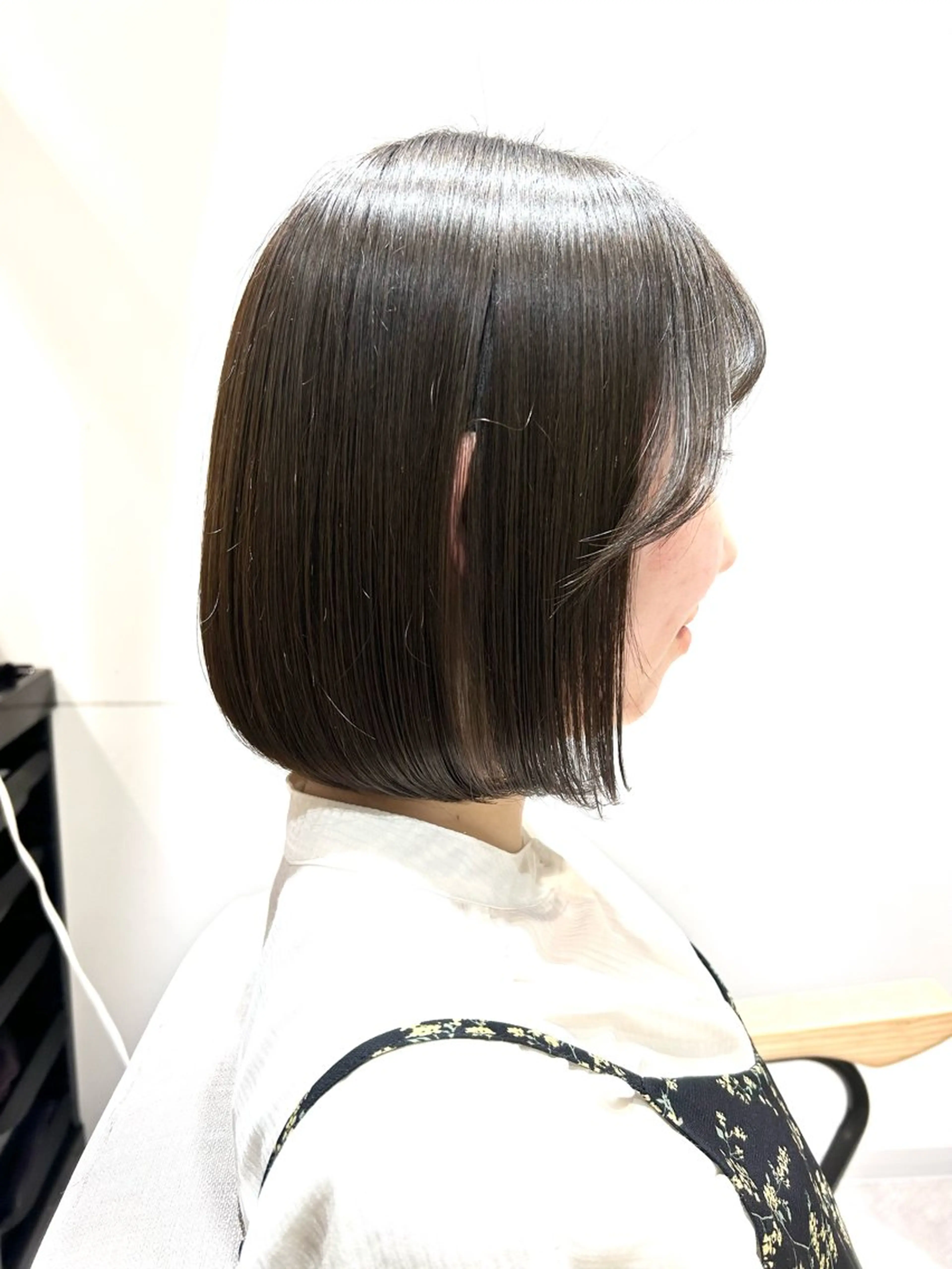 ミディアム カラー カット ヘアカラー 似合わせボブ🫧 丸みショート藤本のヘアスタイル