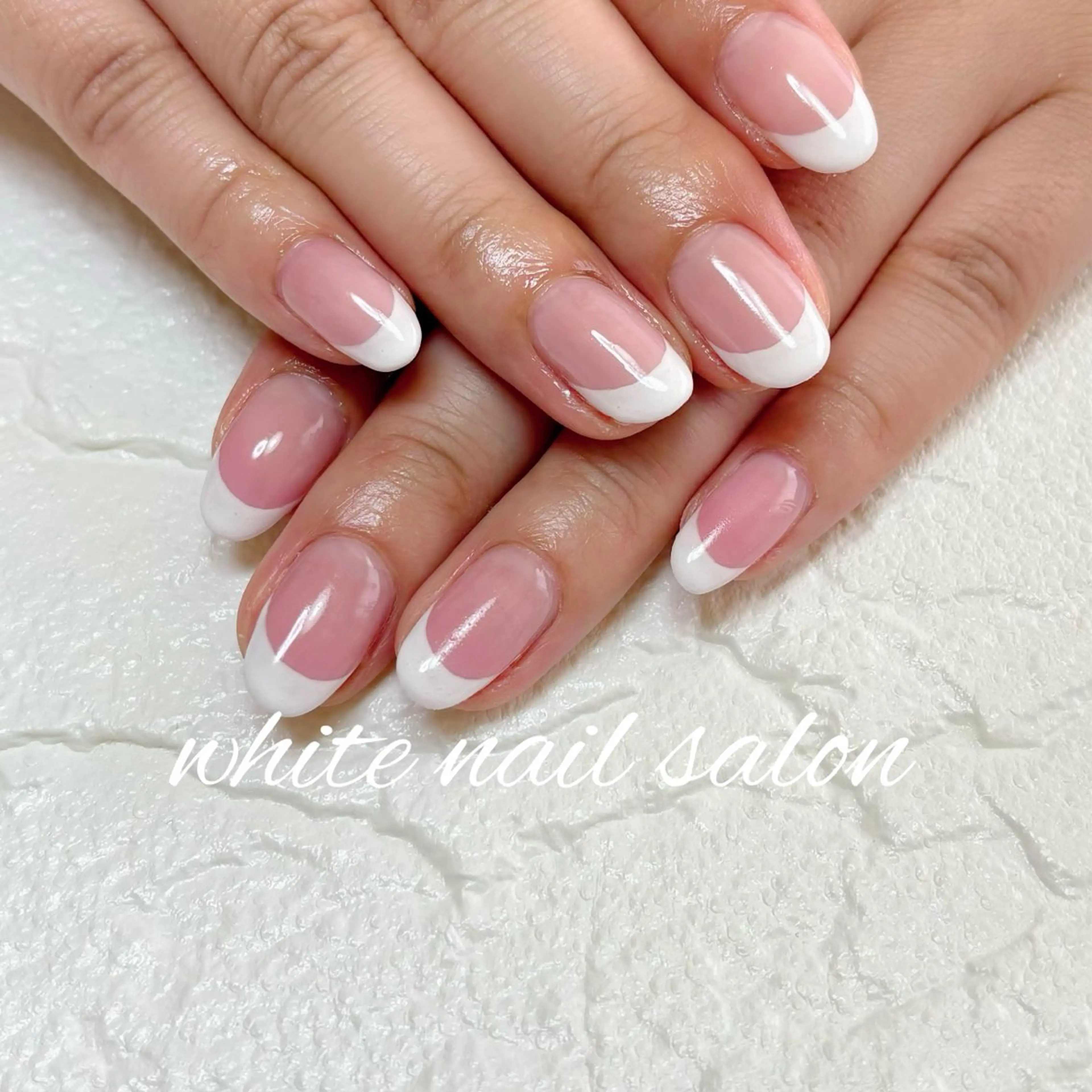 ネイル ホワイト ハンドネイル white nail salonのネイルデザイン