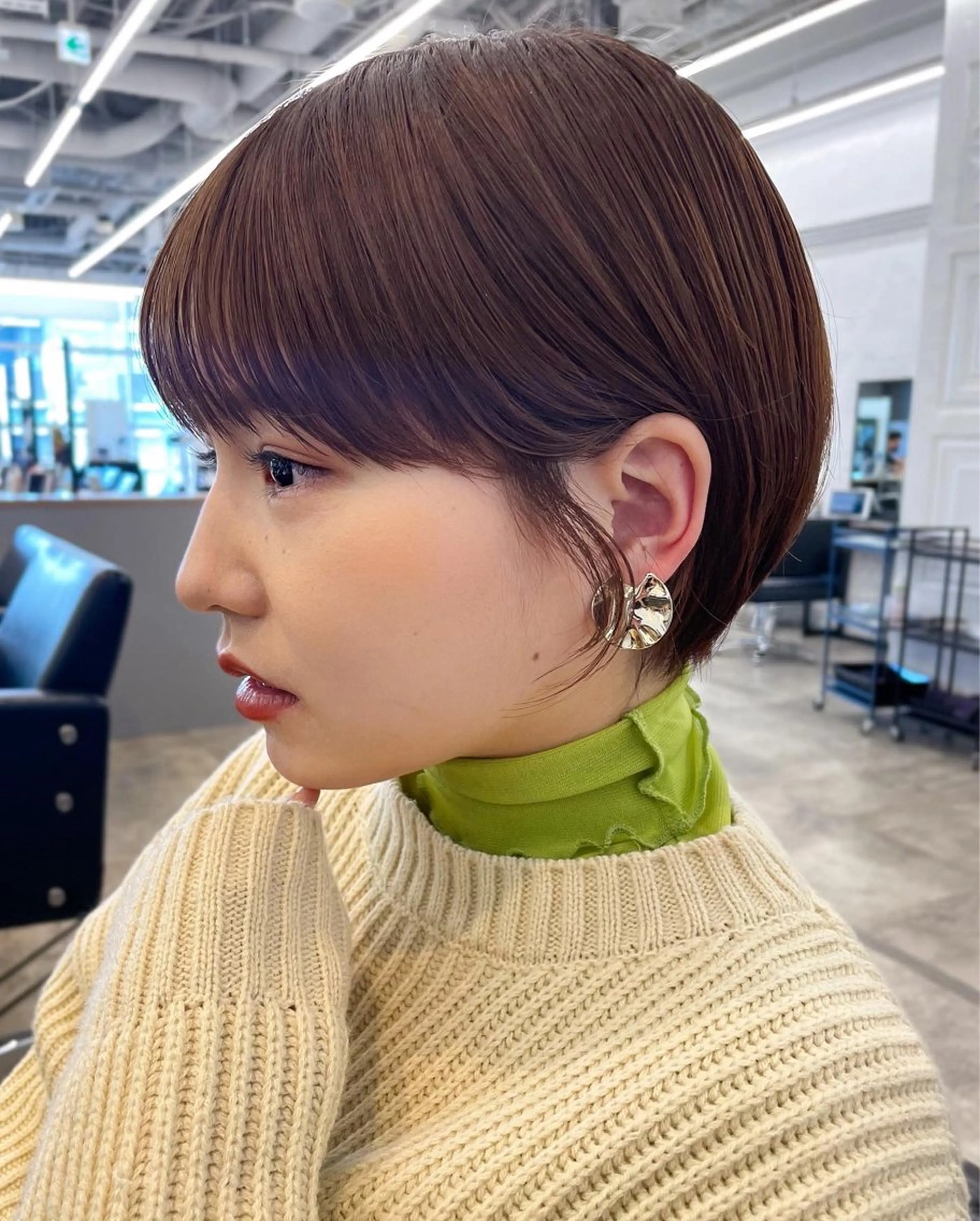 ショート カラー ブラウンカラー ショートヘア レイヤー/ショート透 明感カラー/西田祐賀のヘアスタイル