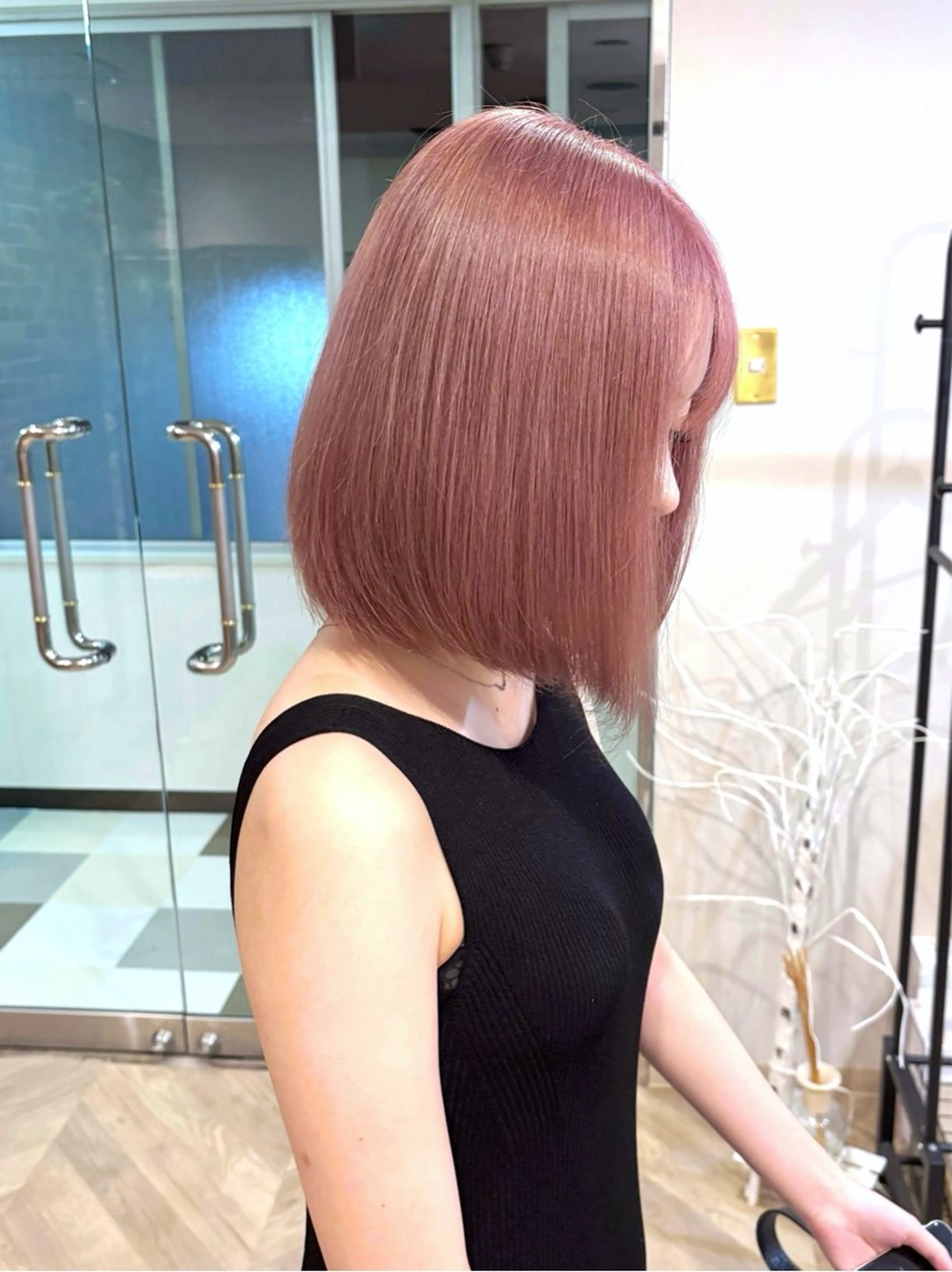 ミディアム カット ヘアカラー 艶髪／透け感カラー ／ＲＹＯのヘアスタイル