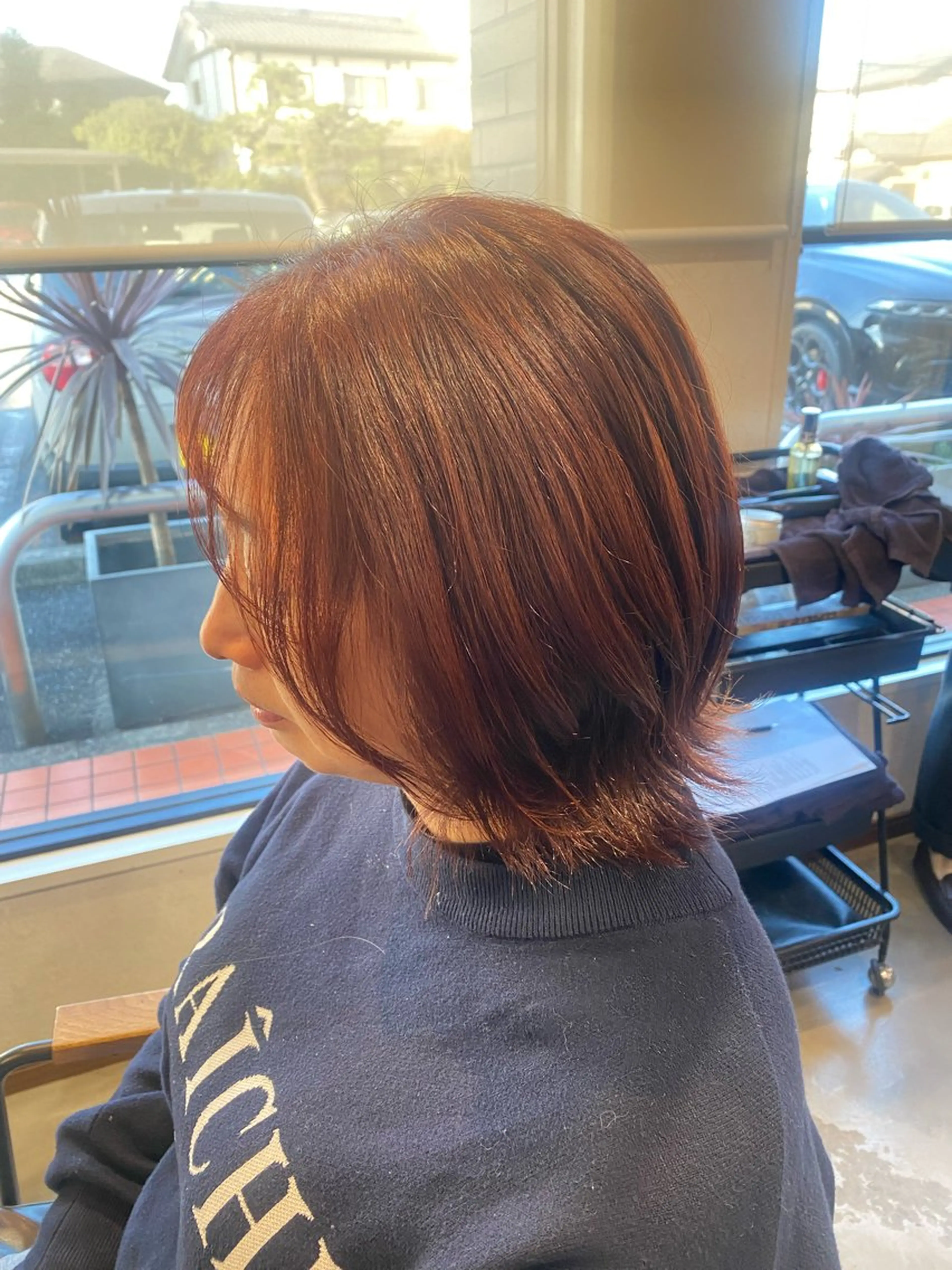 ミディアム 襟川 彩奈のヘアスタイル