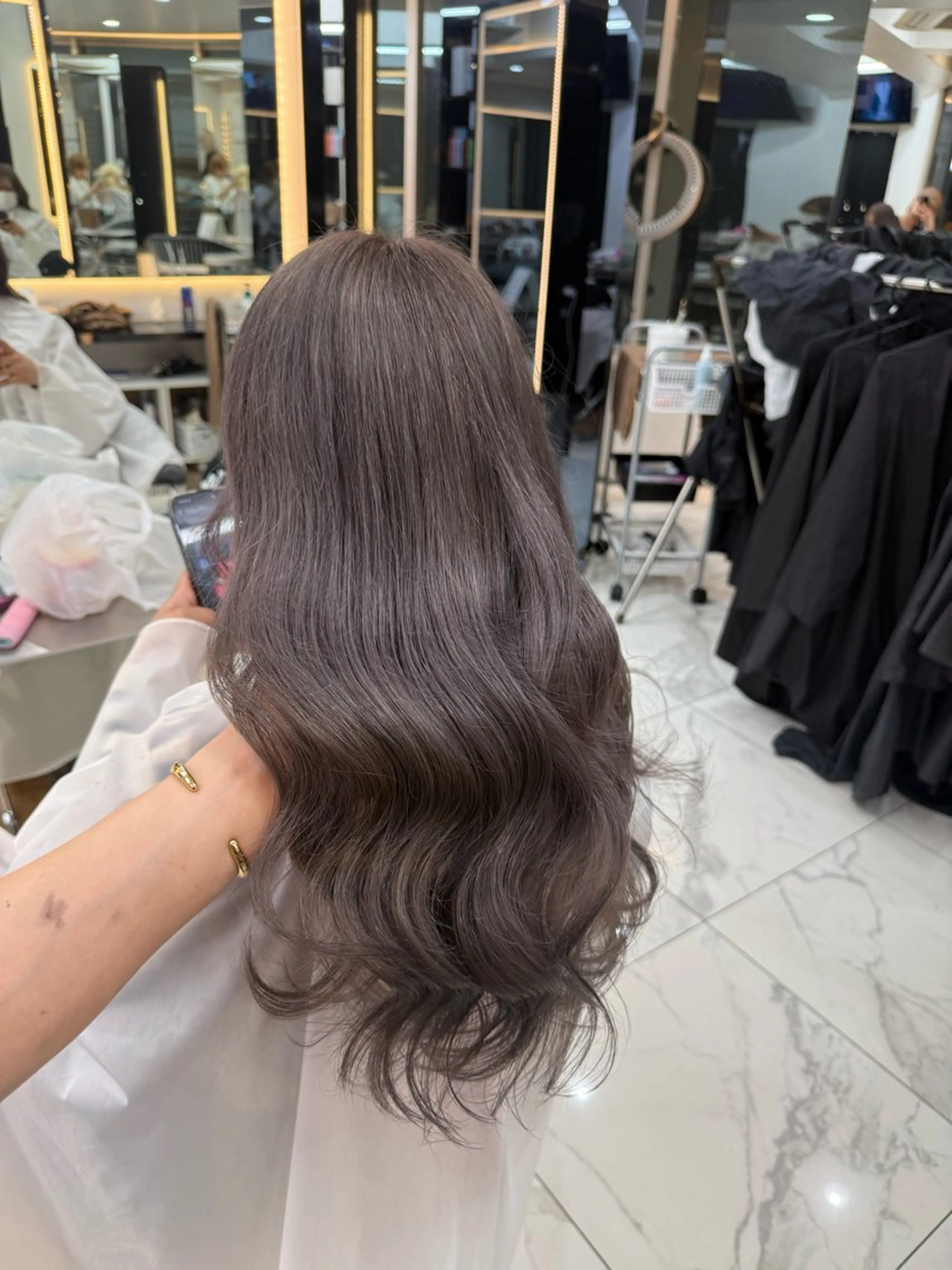 ロング ヘアカラー 笠間 啓聖のヘアスタイル