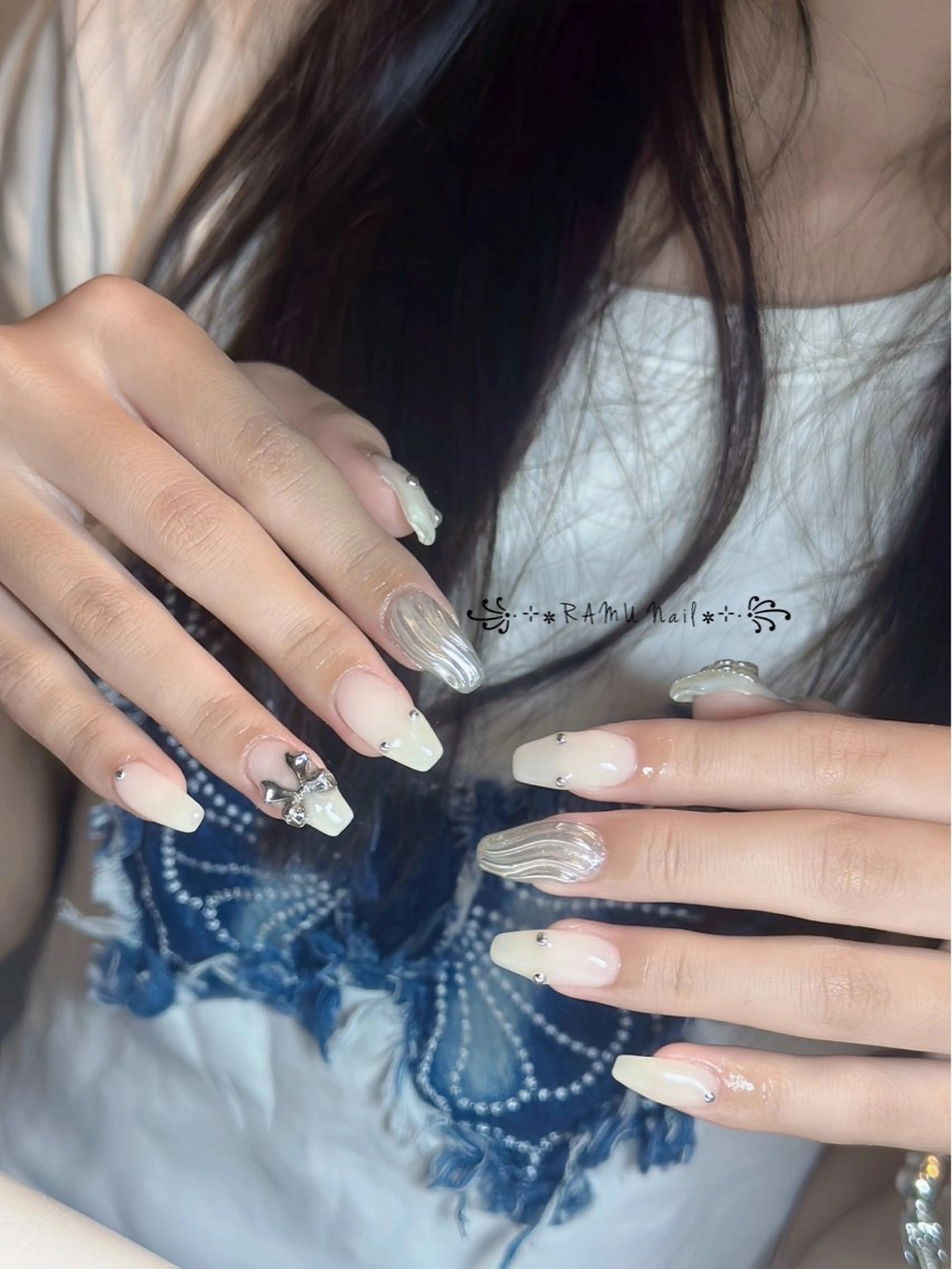 ネイル キラキラネイル マグネットネイル ミラーネイル ピンク ワンホンネイル ハンドネイル RAMU Nail 恵比寿店のネイルデザイン