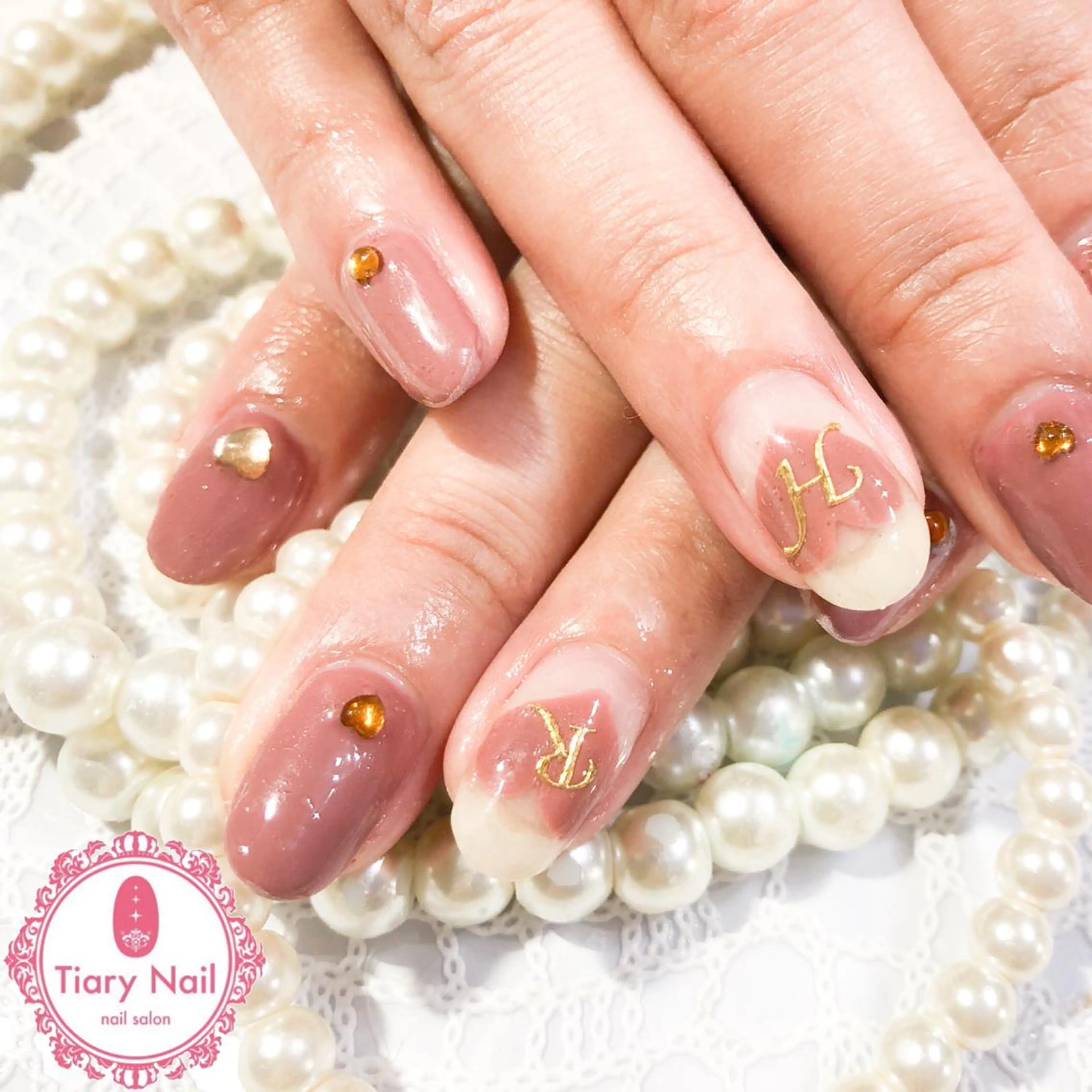ネイル tiarynail K K🐼のネイルデザイン