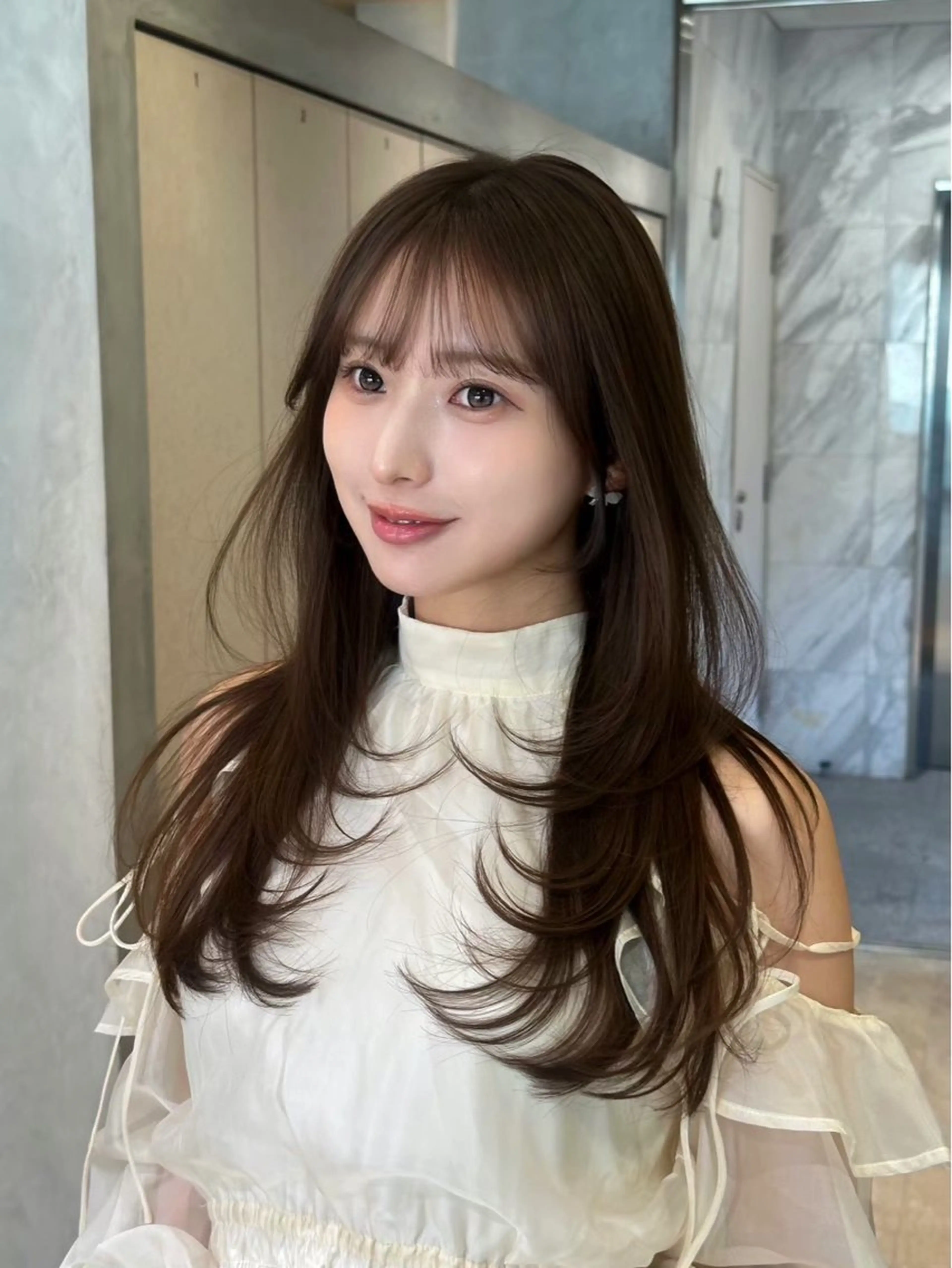 ロング ハッシュカット レイヤーカット カット ヘアカラー トリートメント ♥韓国レイヤー/透明 感カラー/目黒慎太郎のヘアスタイル