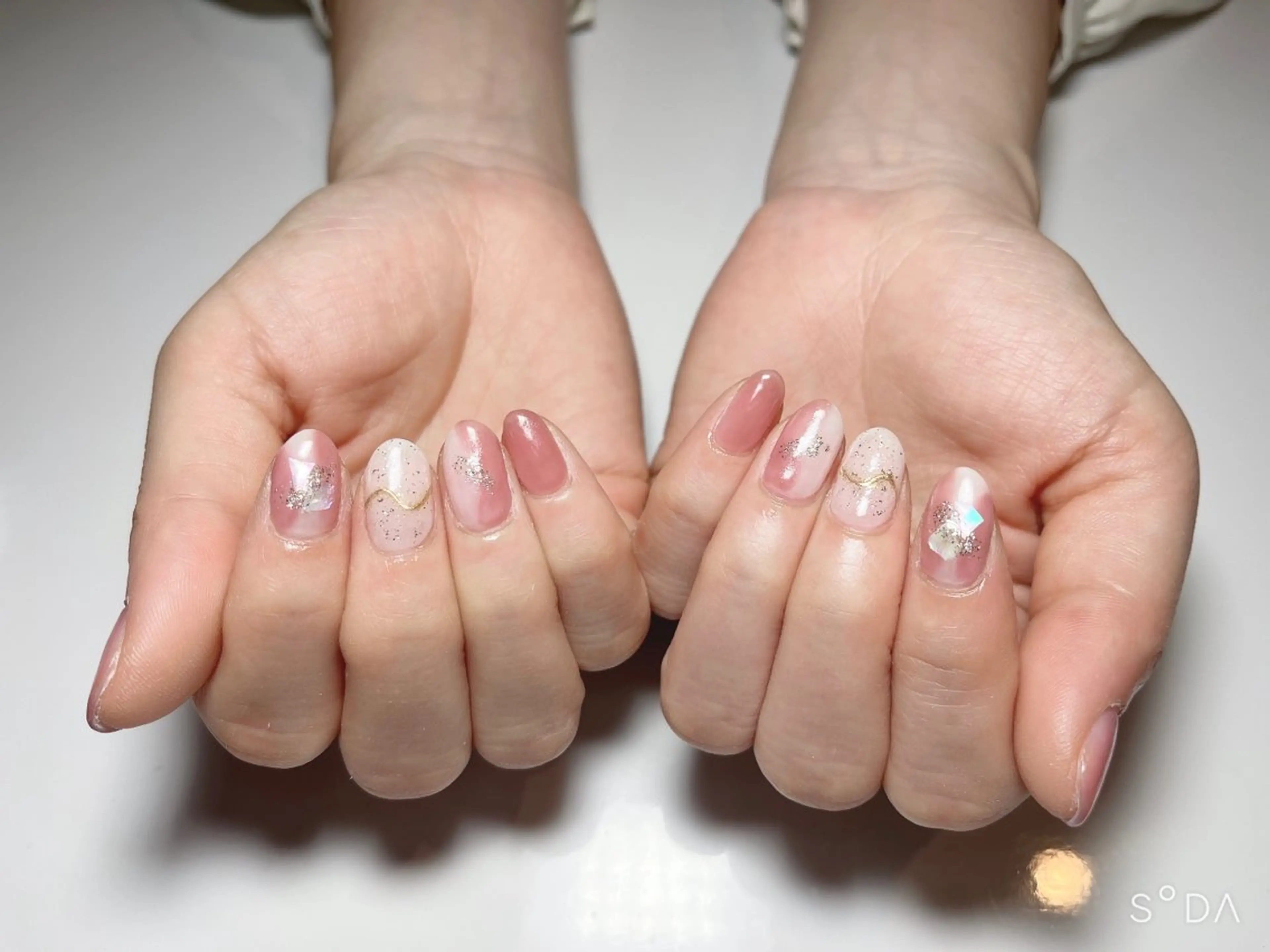 ネイル ハンドネイル Ree所属・ネイル脱毛 Reeのネイルデザイン