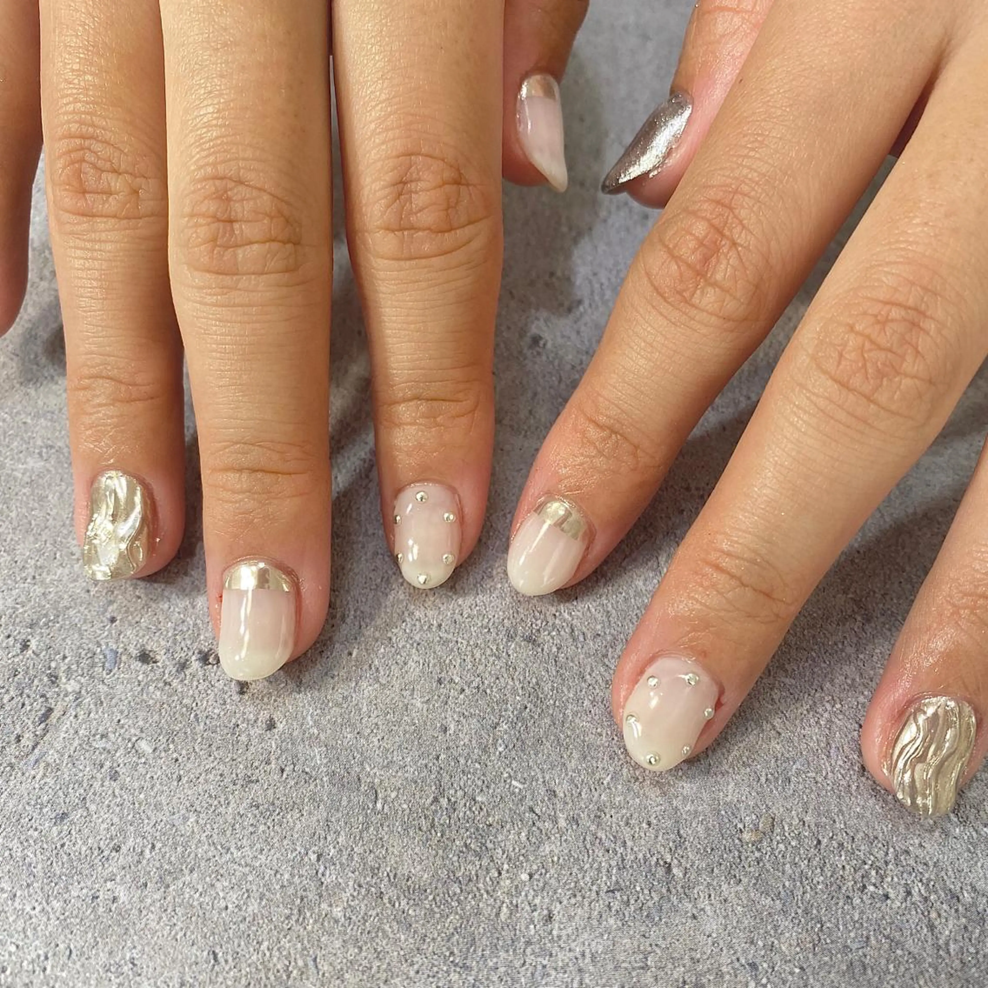 ネイル ホワイト ハンドネイル nailsalon Puretéのネイルデザイン