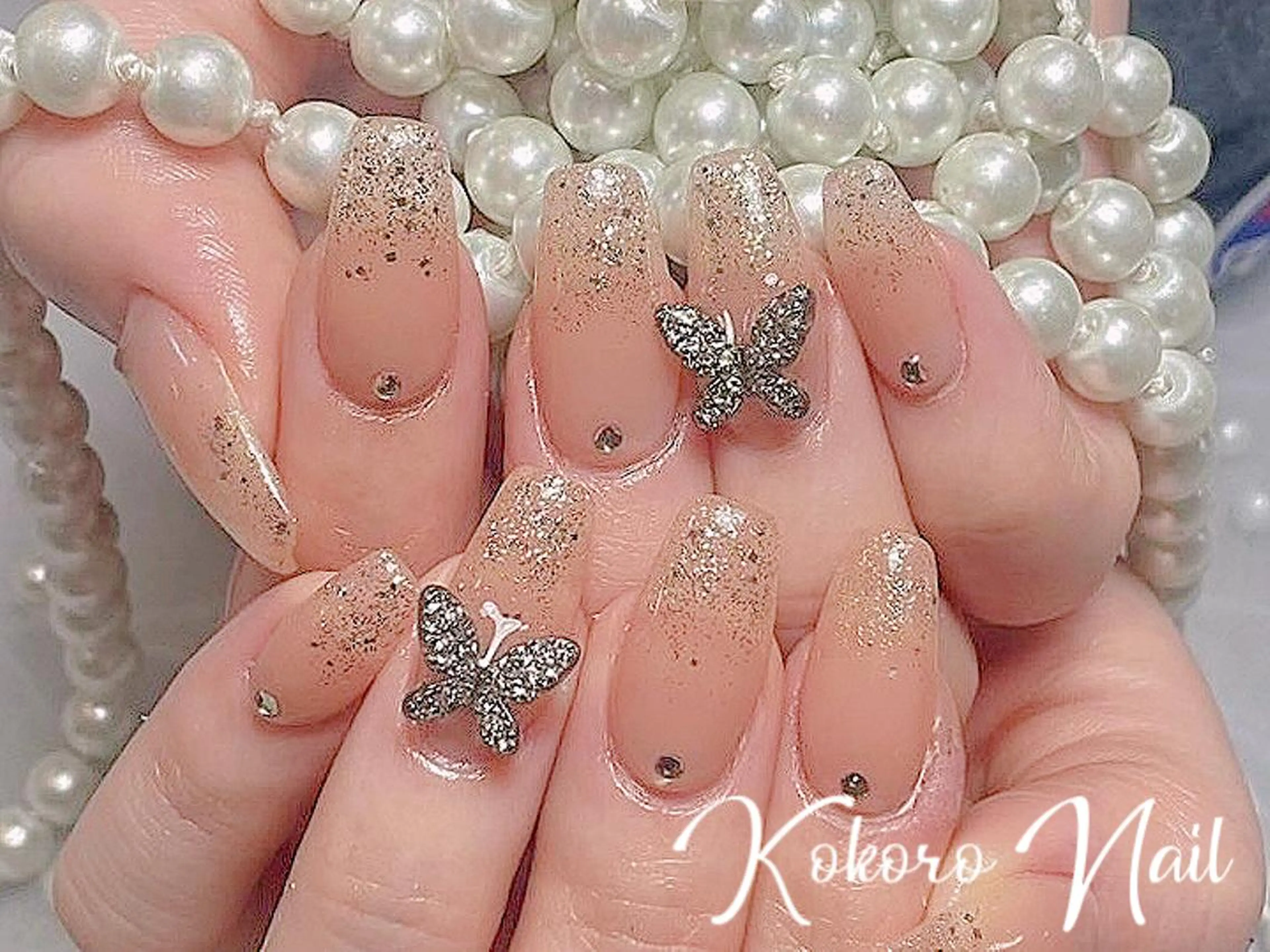 ネイル ハンドネイル ハンドケア 🎀ナナ 🎀のネイルデザイン