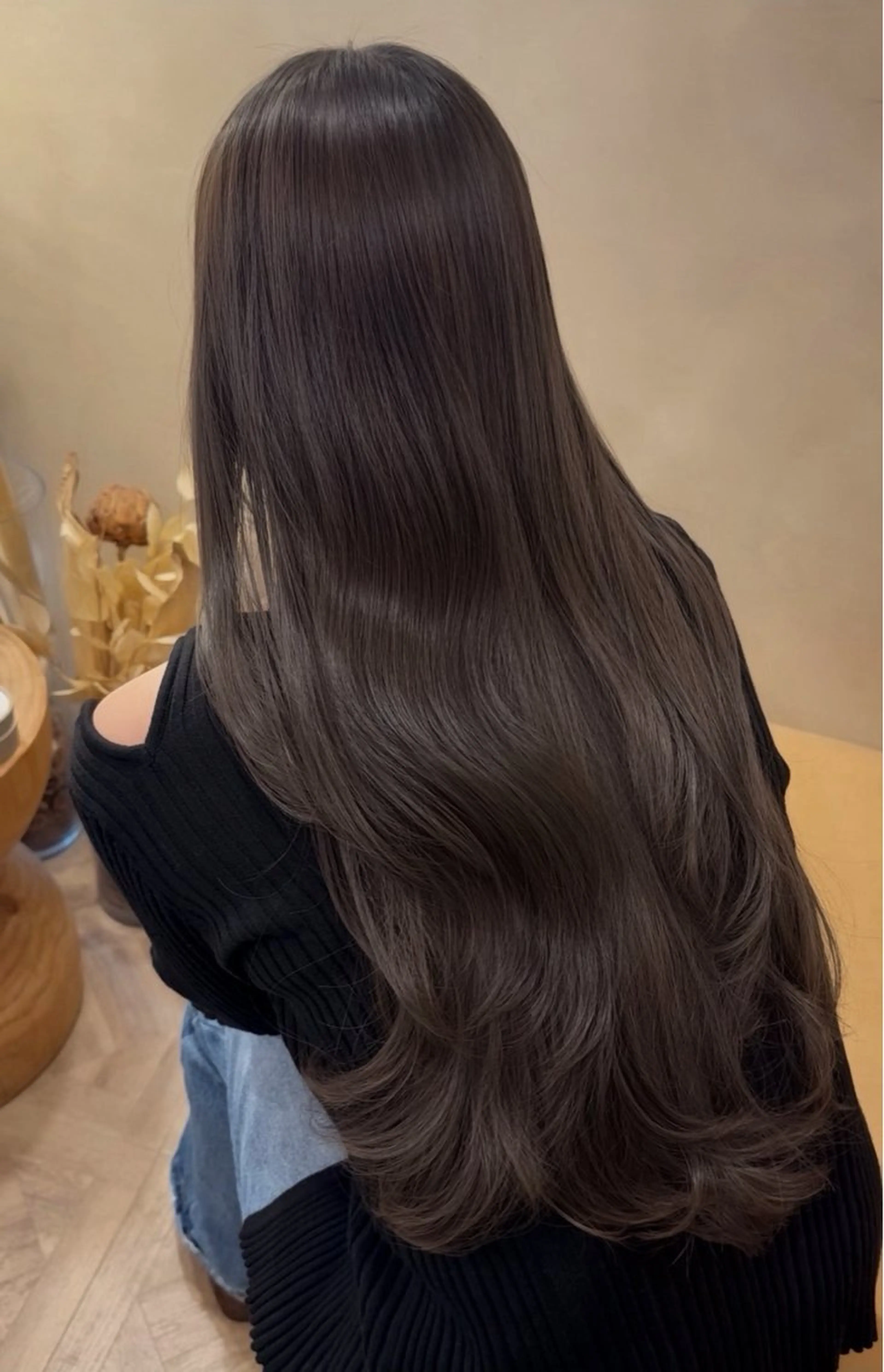 カラー LUVISM miyuのヘアスタイル