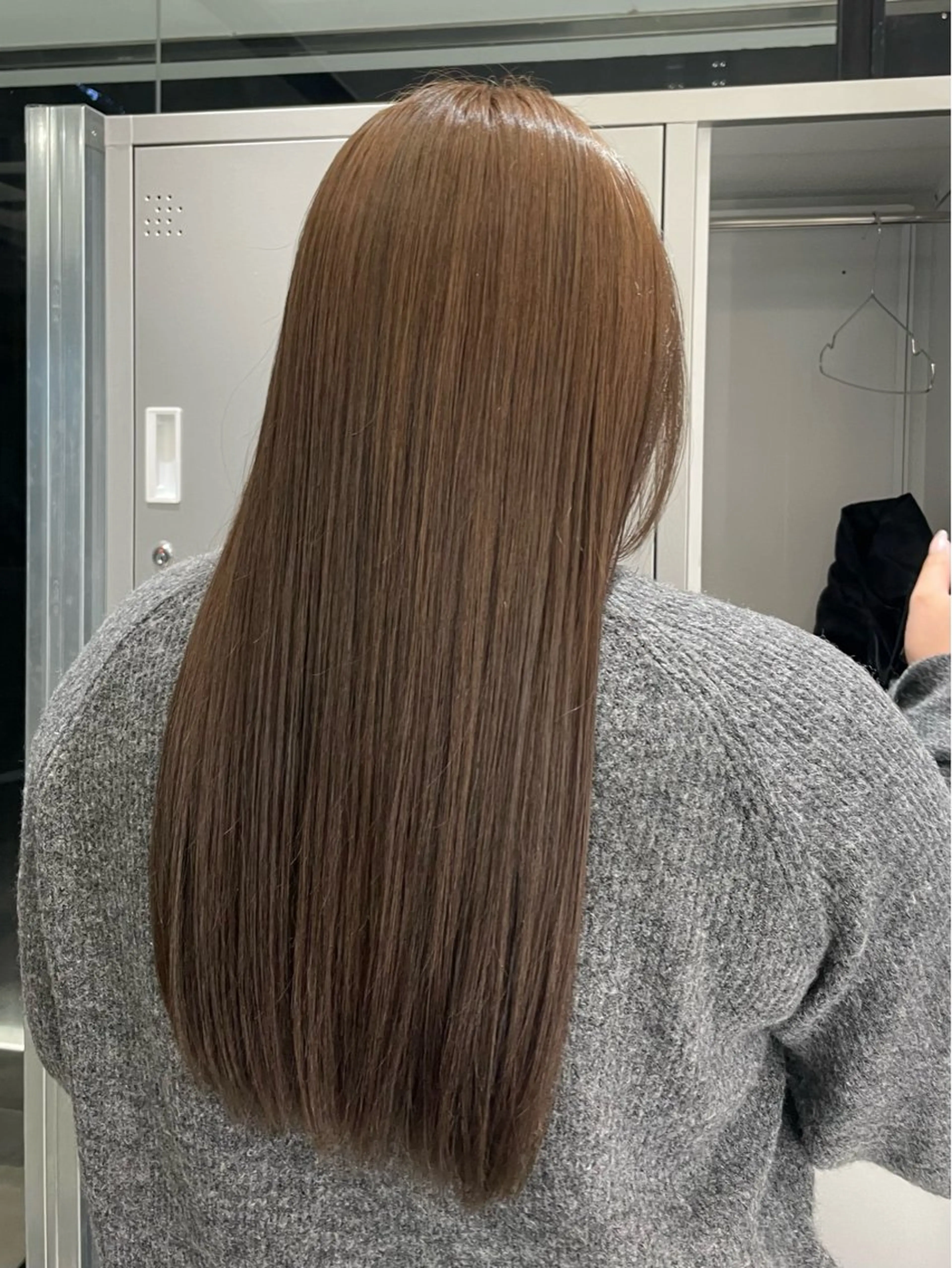 ロング カラー MINORI /レイヤーカットのヘアスタイル