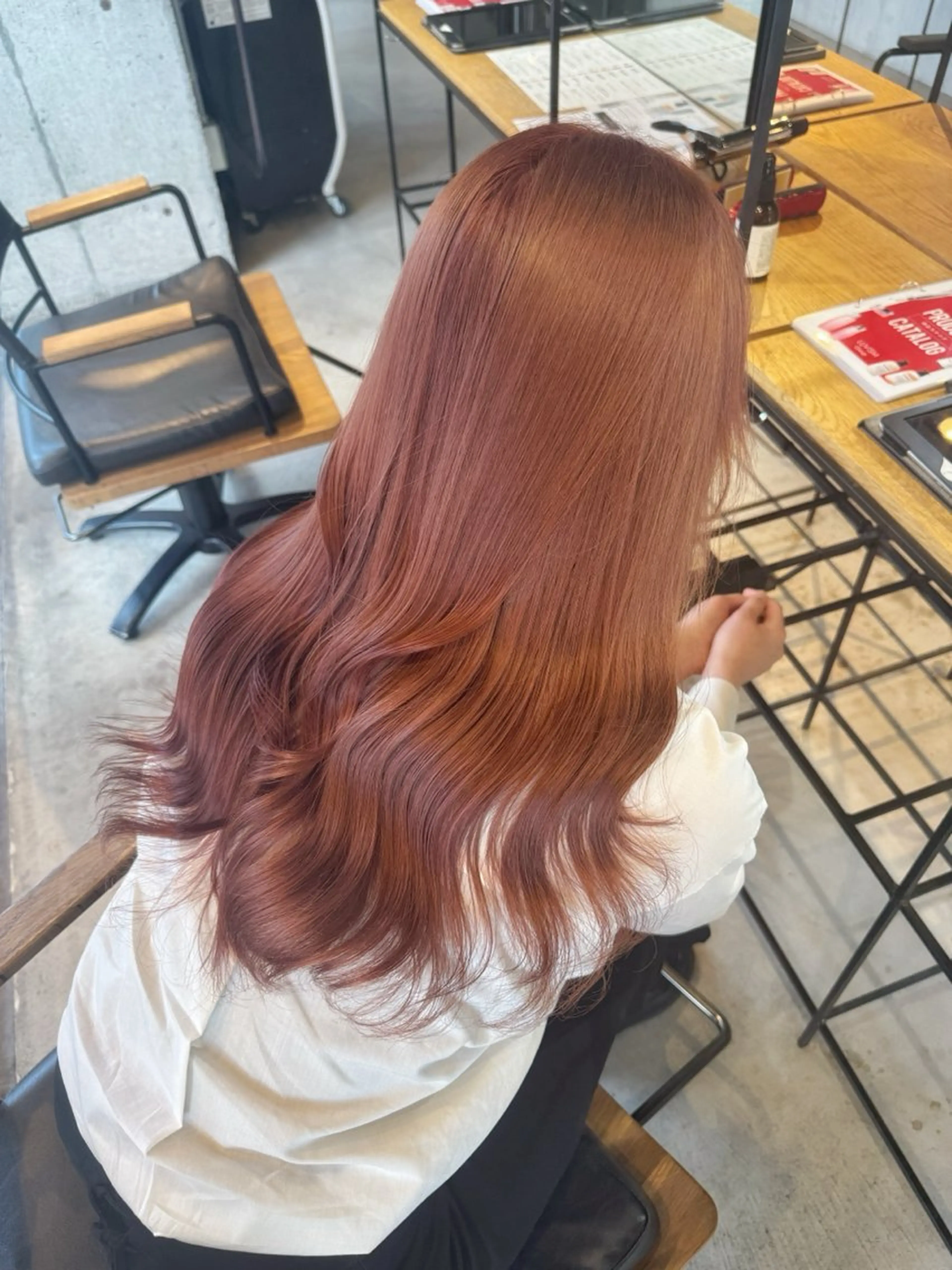 セミロング ベージュカラー/新潟 カラー特化/落合優吾のヘアスタイル