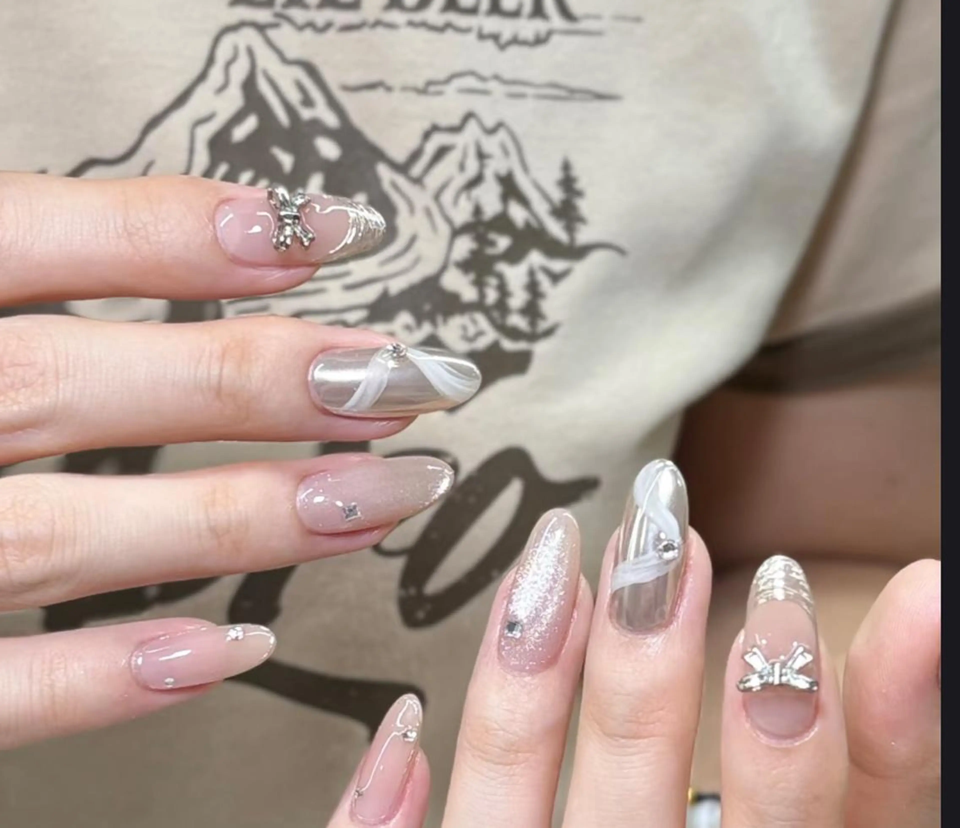 ネイル ハンドネイル エリ🫧 nail池袋東口のネイルデザイン
