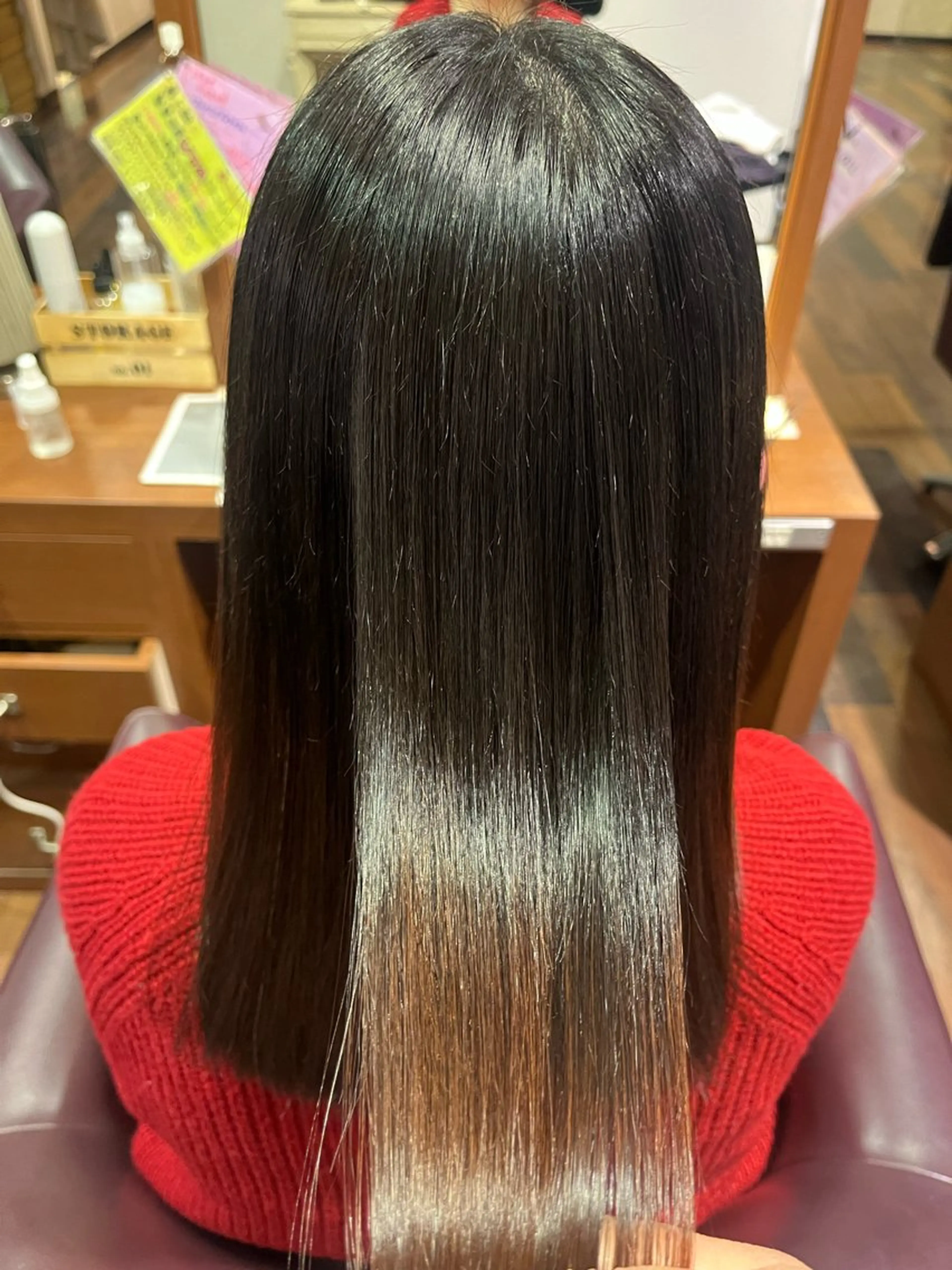 ロング カット 縮毛矯正 よしだ しおりのヘアスタイル