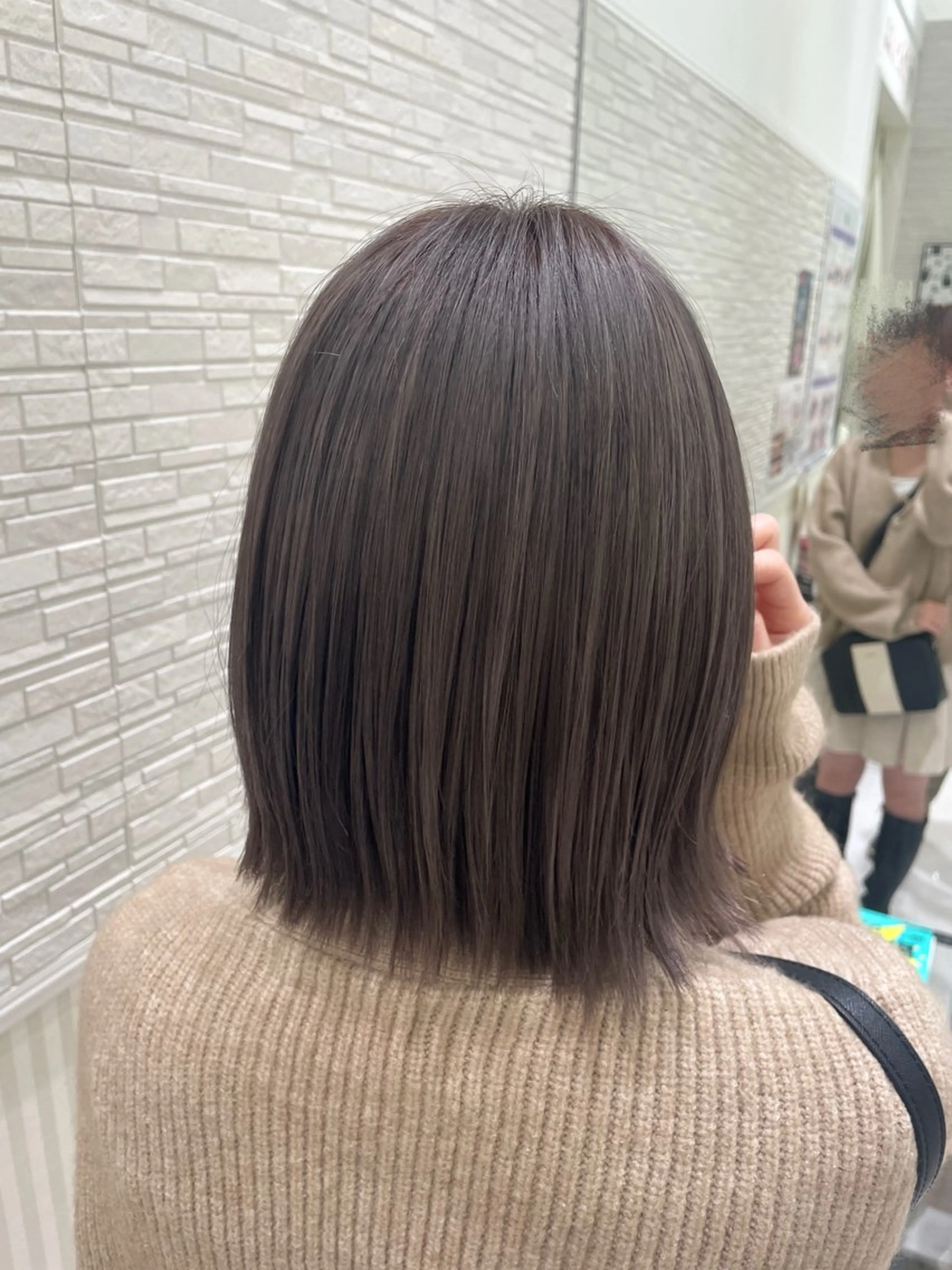 カラー 大坂谷 さくらのヘアスタイル
