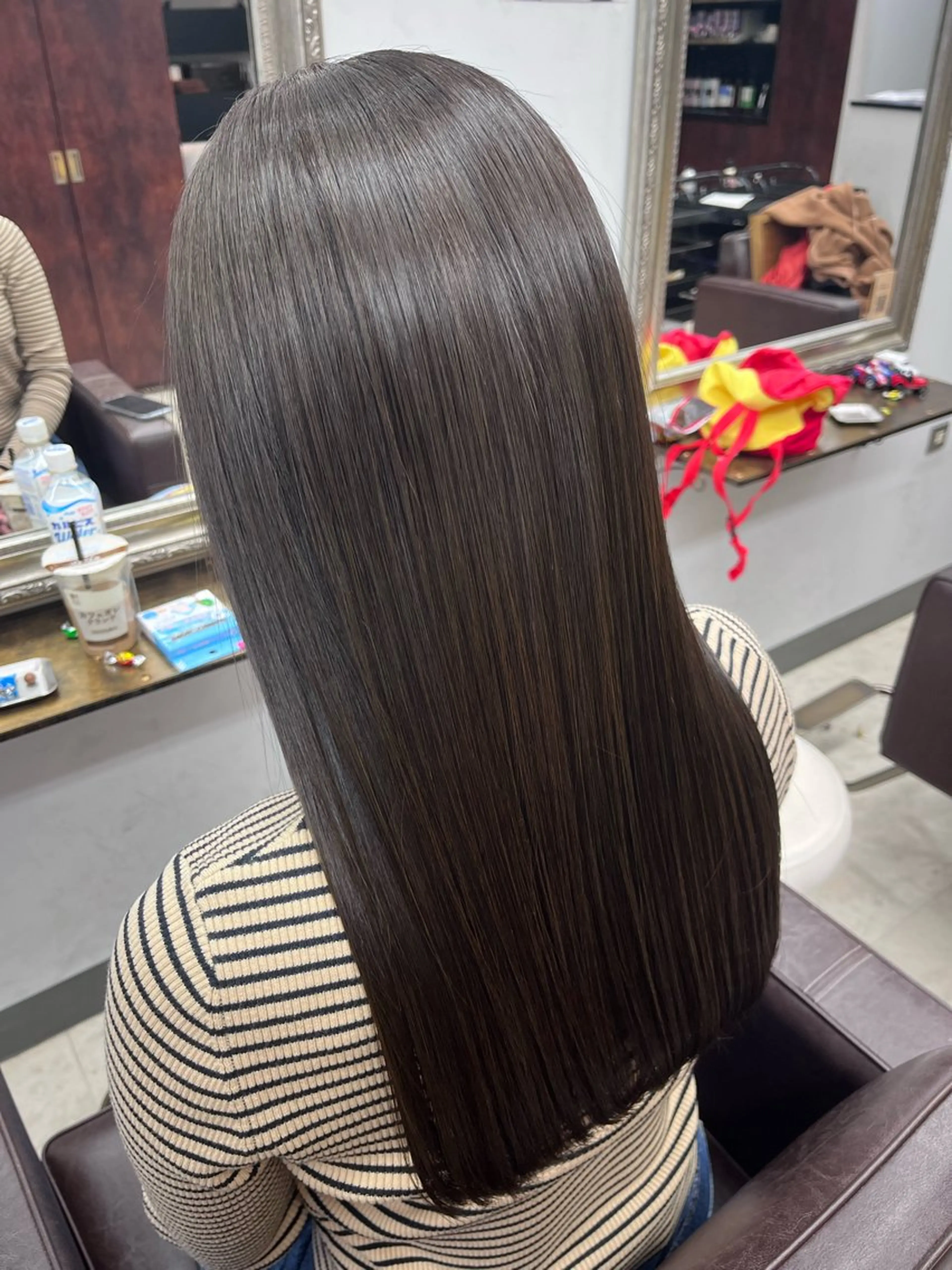 ロング カラー 産休の為お休みです! 小島凜のヘアスタイル