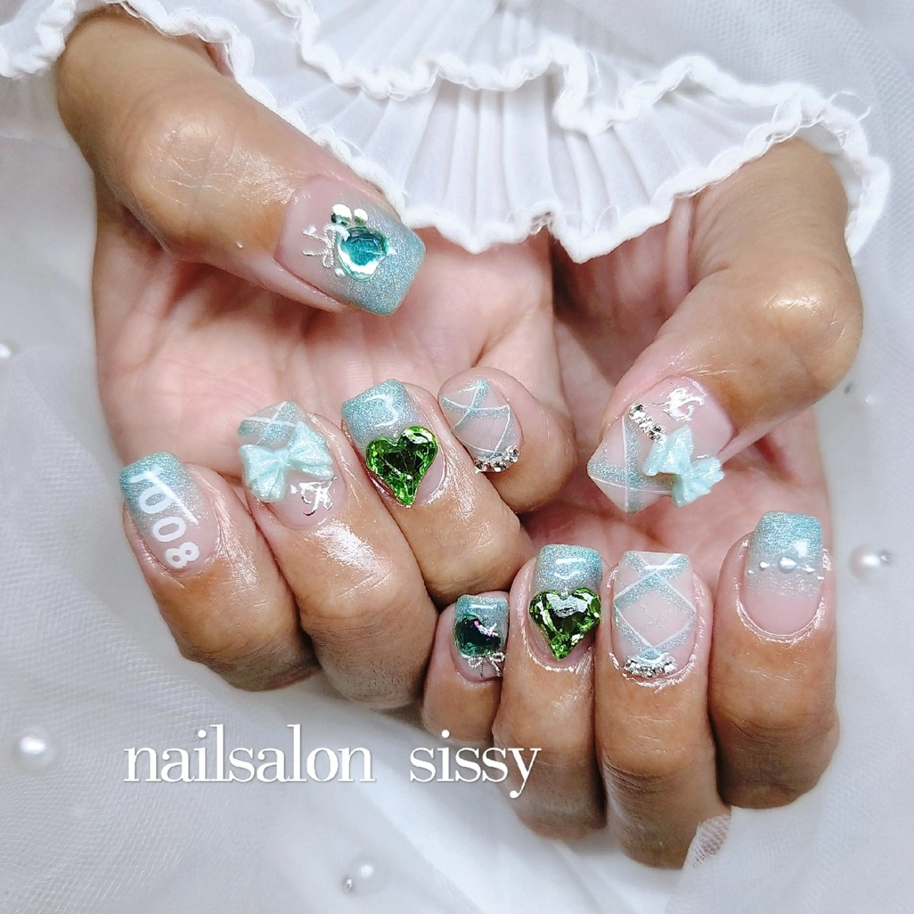 ネイル グリーン ハンドネイル sissy hatsuneのネイルデザイン