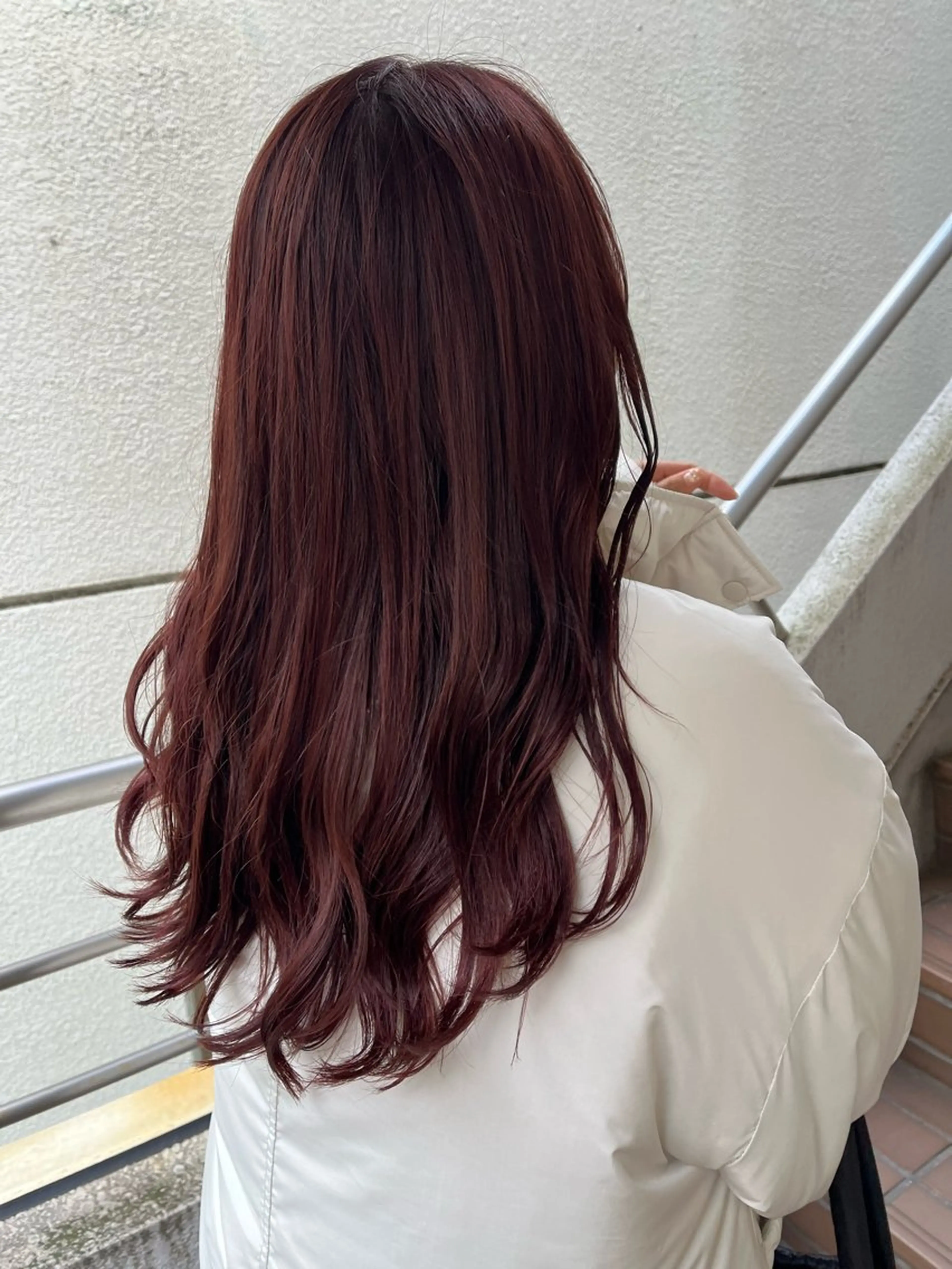 ロング カラー ヘアカラー トリートメント Kasumi | くすみブラウン×渋谷のヘアスタイル