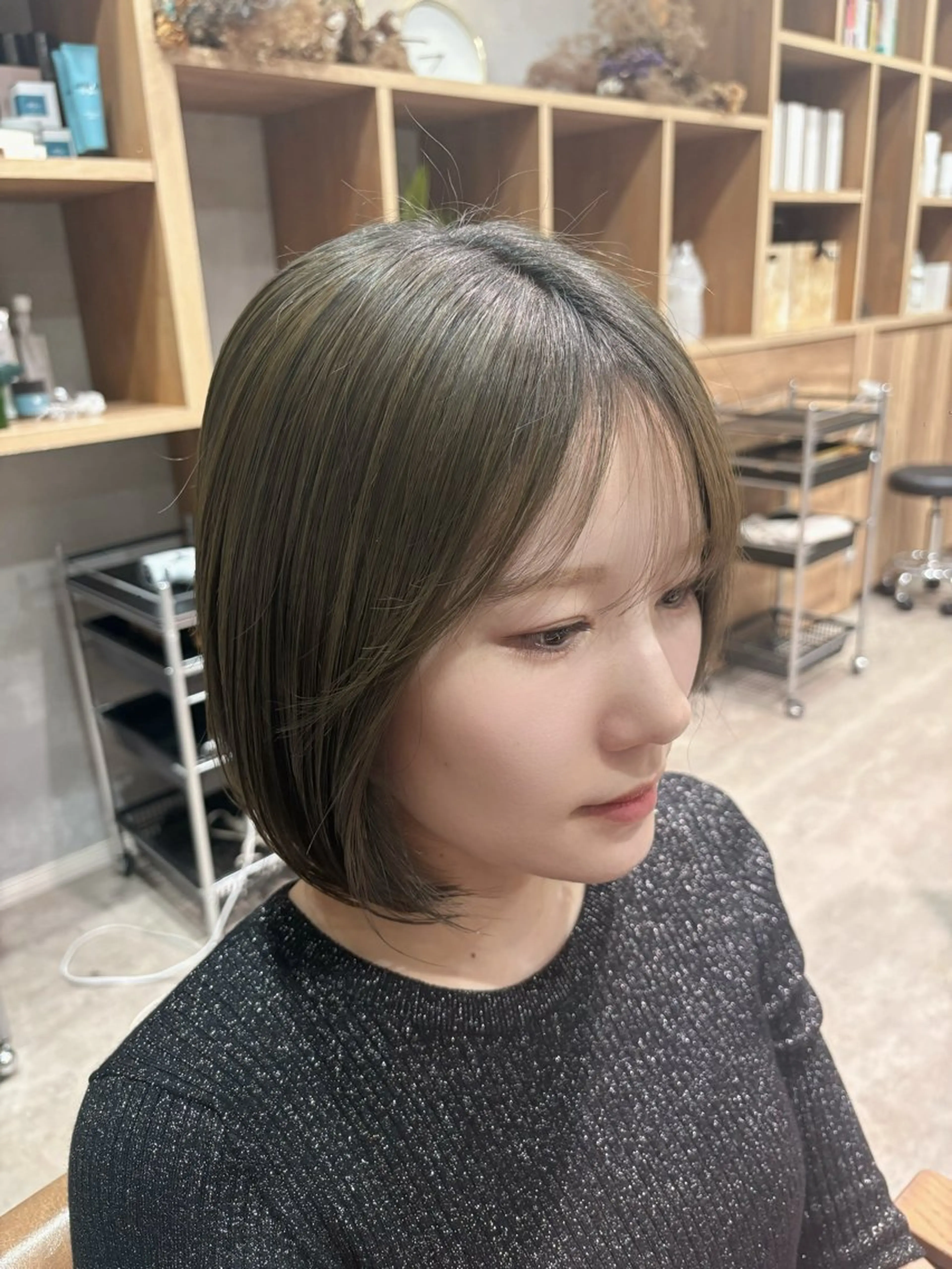 ショート カラー ヘアカラー 佐伯 美麗のヘアスタイル