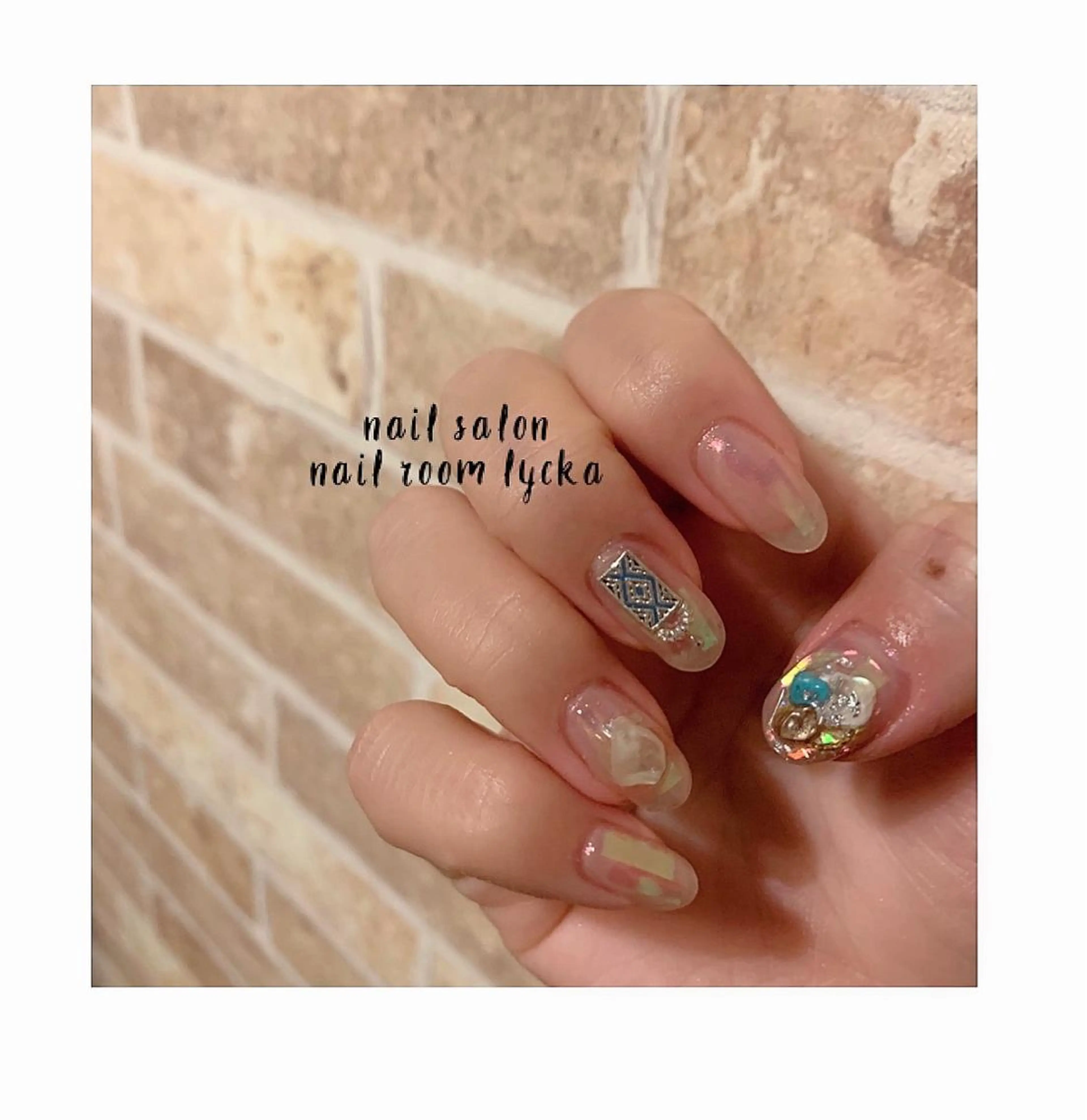 ネイル ﾈｲﾙﾙｰﾑﾘｯｶ 𝐦𝐚𝐲𝐮のネイルデザイン