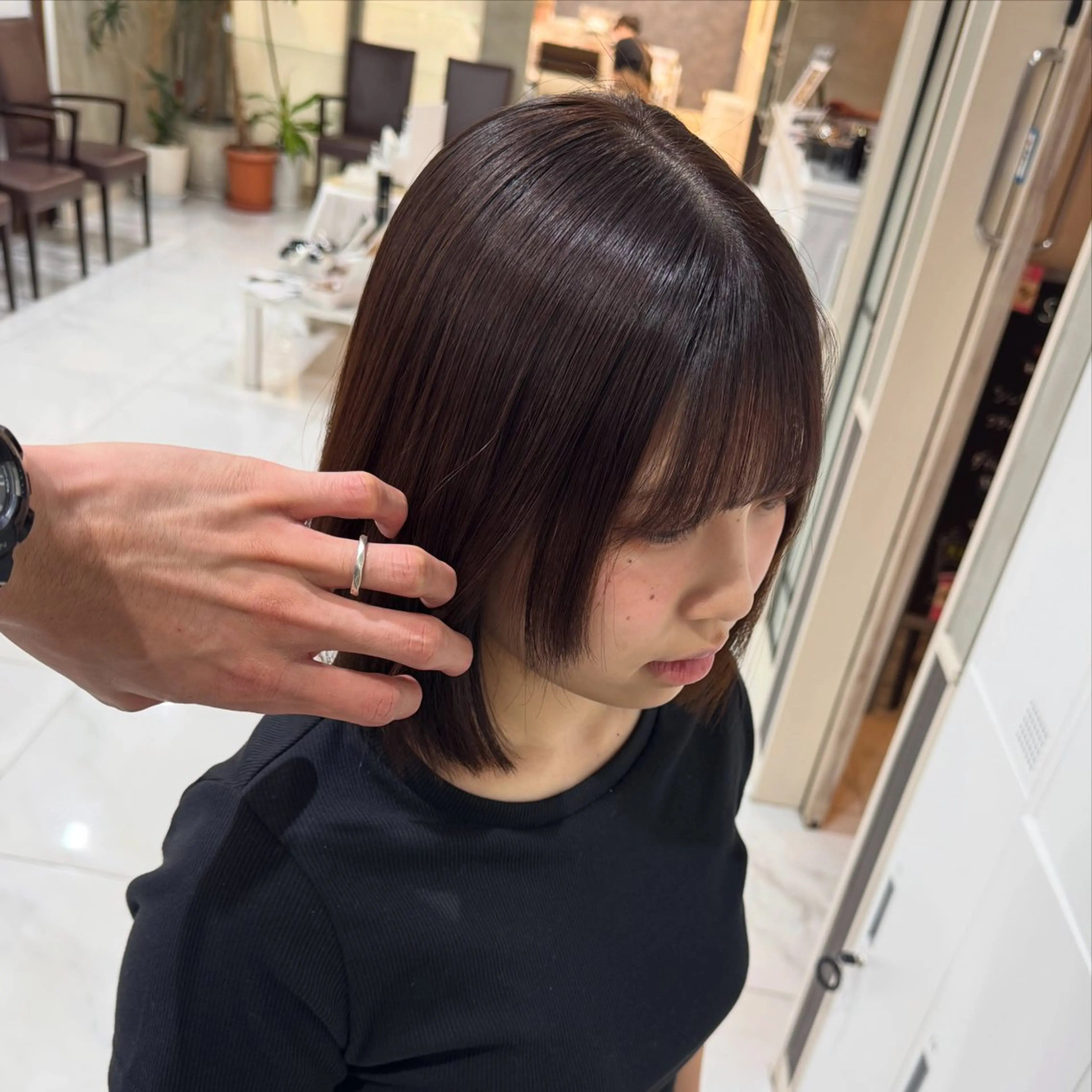 ミディアム ボブ 姫カット 縮毛矯正 グランデュール焼津 SEIRYU🐉のヘアスタイル