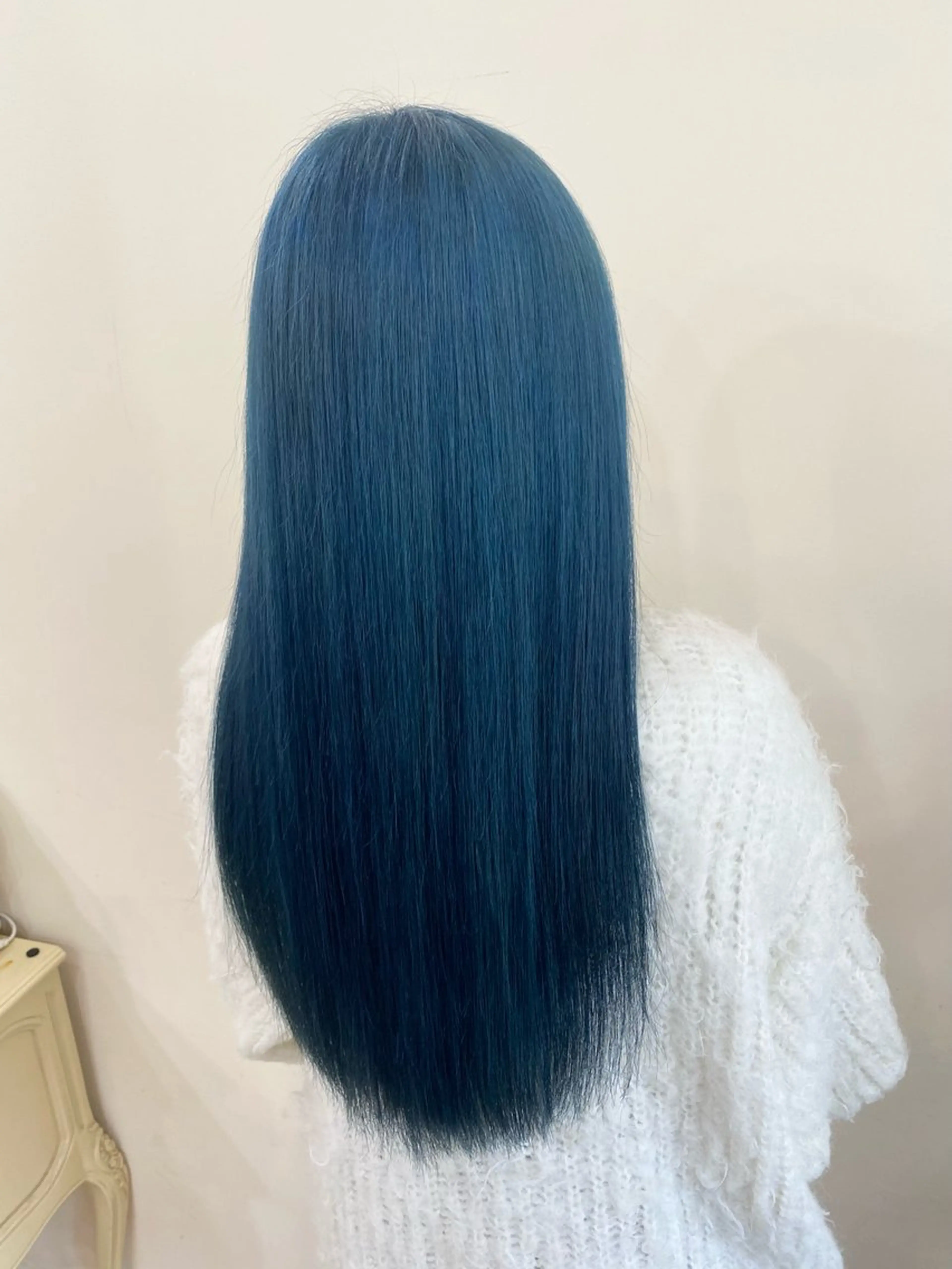 ロング カラー ヘアカラー トリートメント 服部 樹季のヘアスタイル