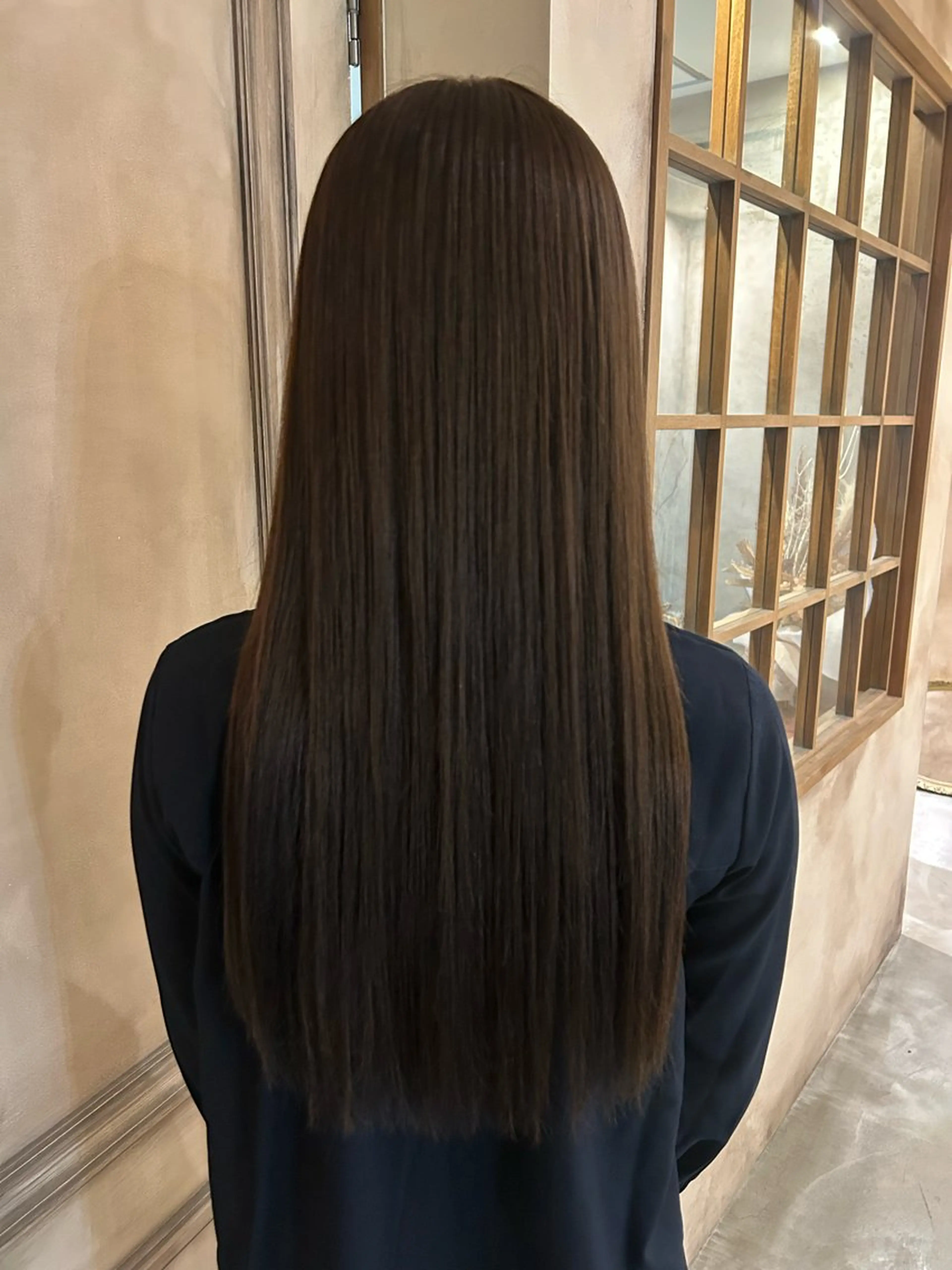 ロング カラー 津村 優明のヘアスタイル