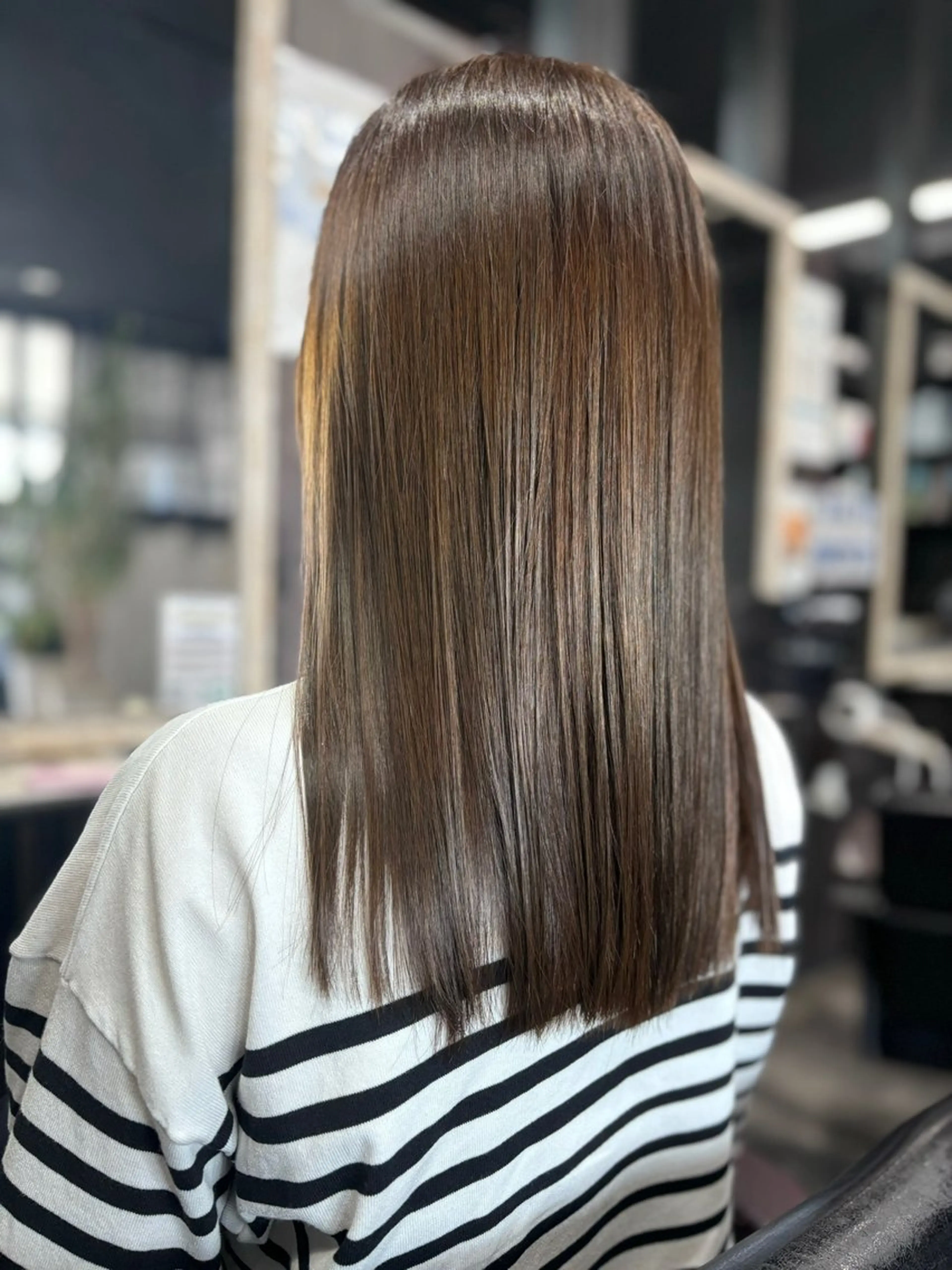 セミロング 髪質改善 トリートメント ヘアカラー トリートメント 安田 恵のヘアスタイル