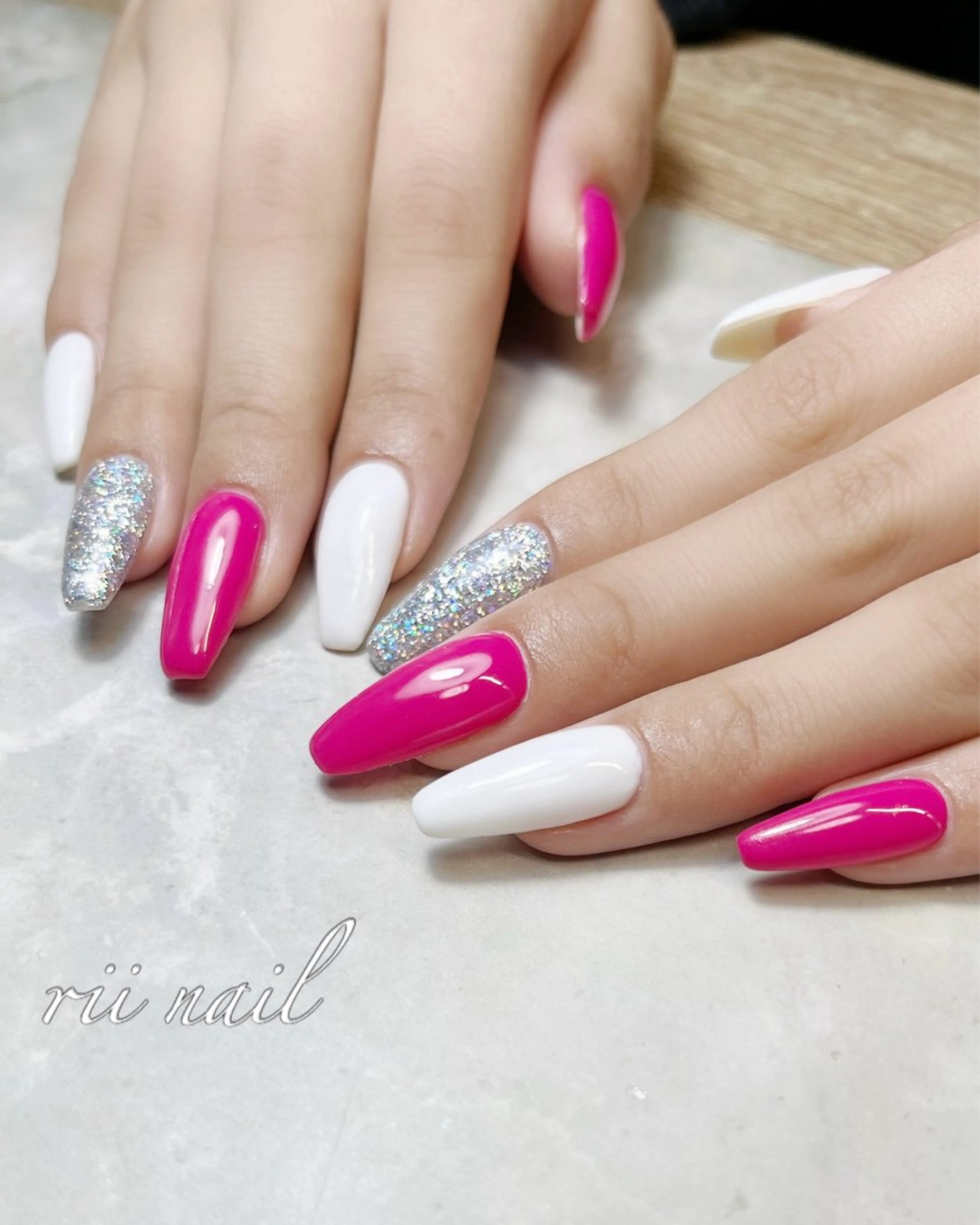 ネイル ワンカラーネイル ハンドネイル rii nail所属・まつ毛&ネイル rikoのマツエク・マツパデザイン