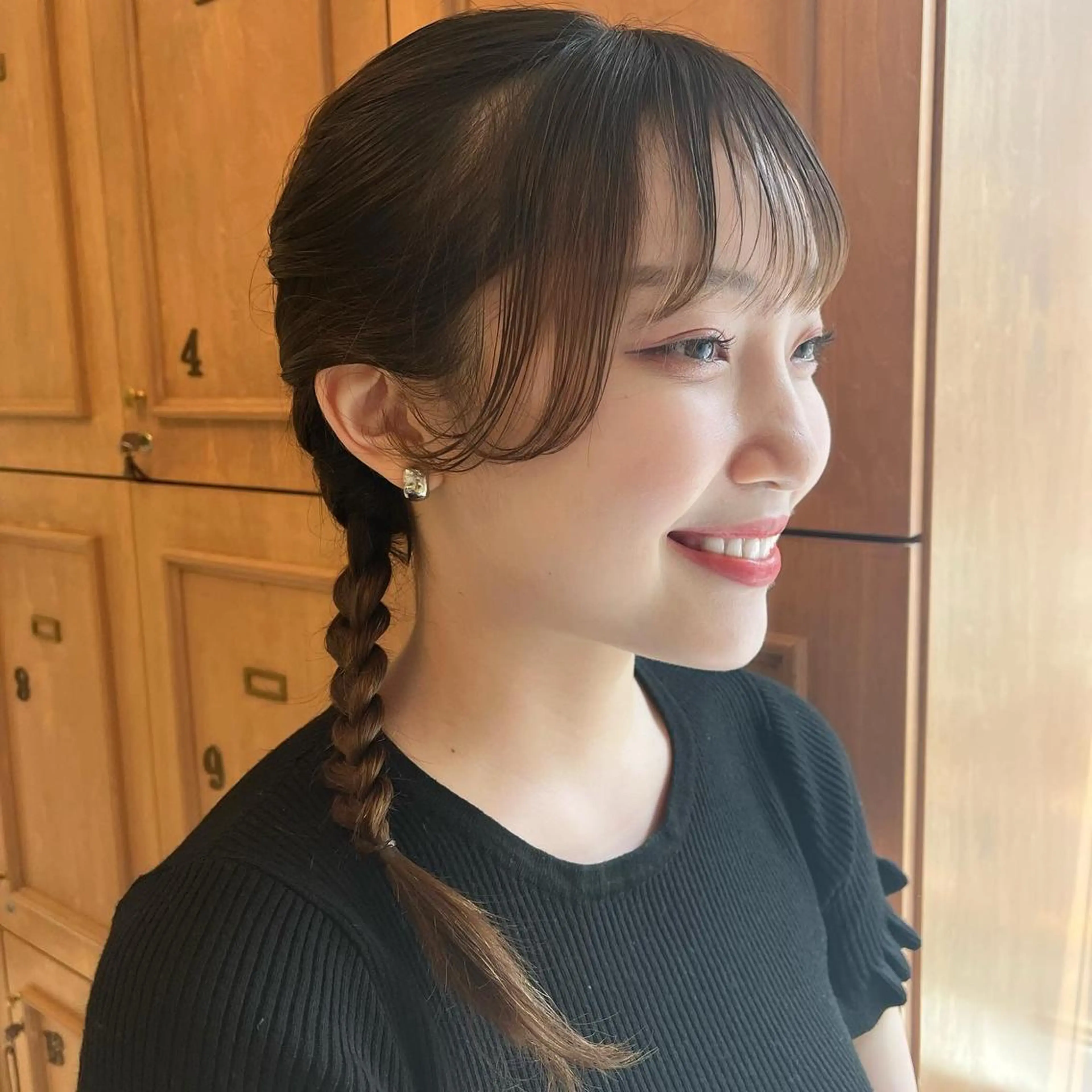 セミロング ヘアアレンジ SIKI yuuna レイヤーカット🪽のヘアスタイル