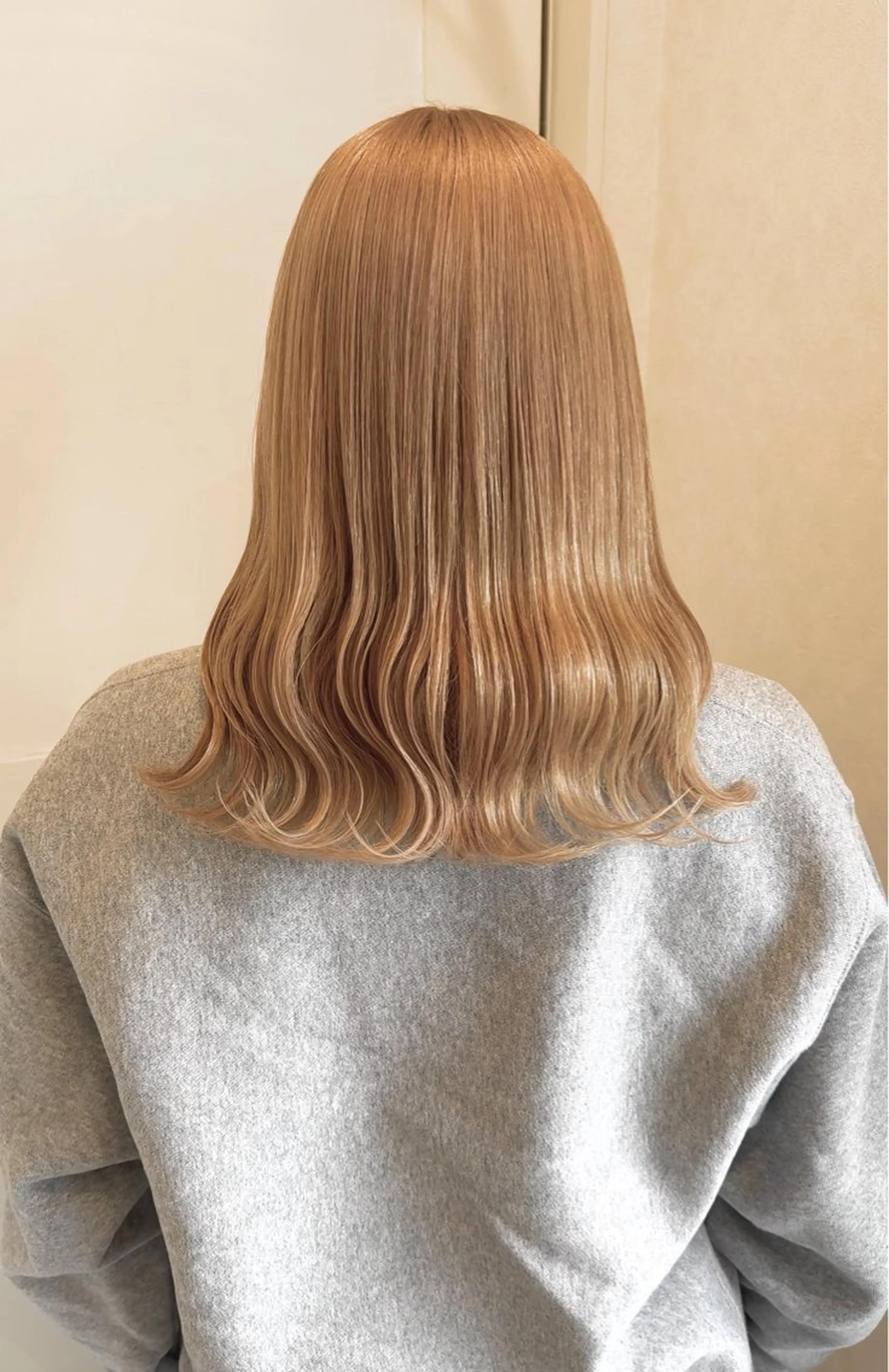 ミディアム たかはし るなのヘアスタイル