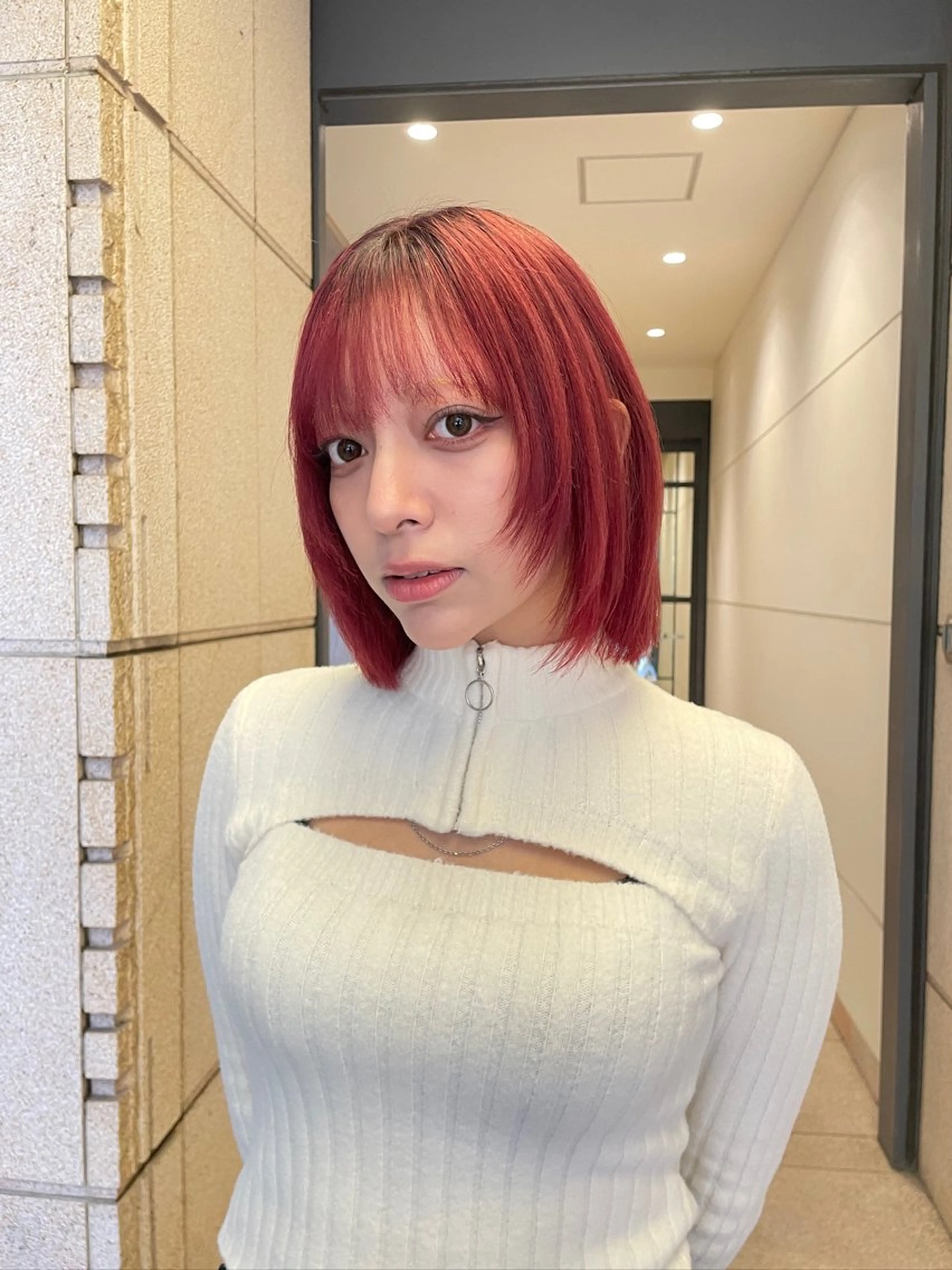 ショート ボブレイヤー ボブ 顔まわりレイヤー レイヤーカット カット フジヤ サイタのヘアスタイル