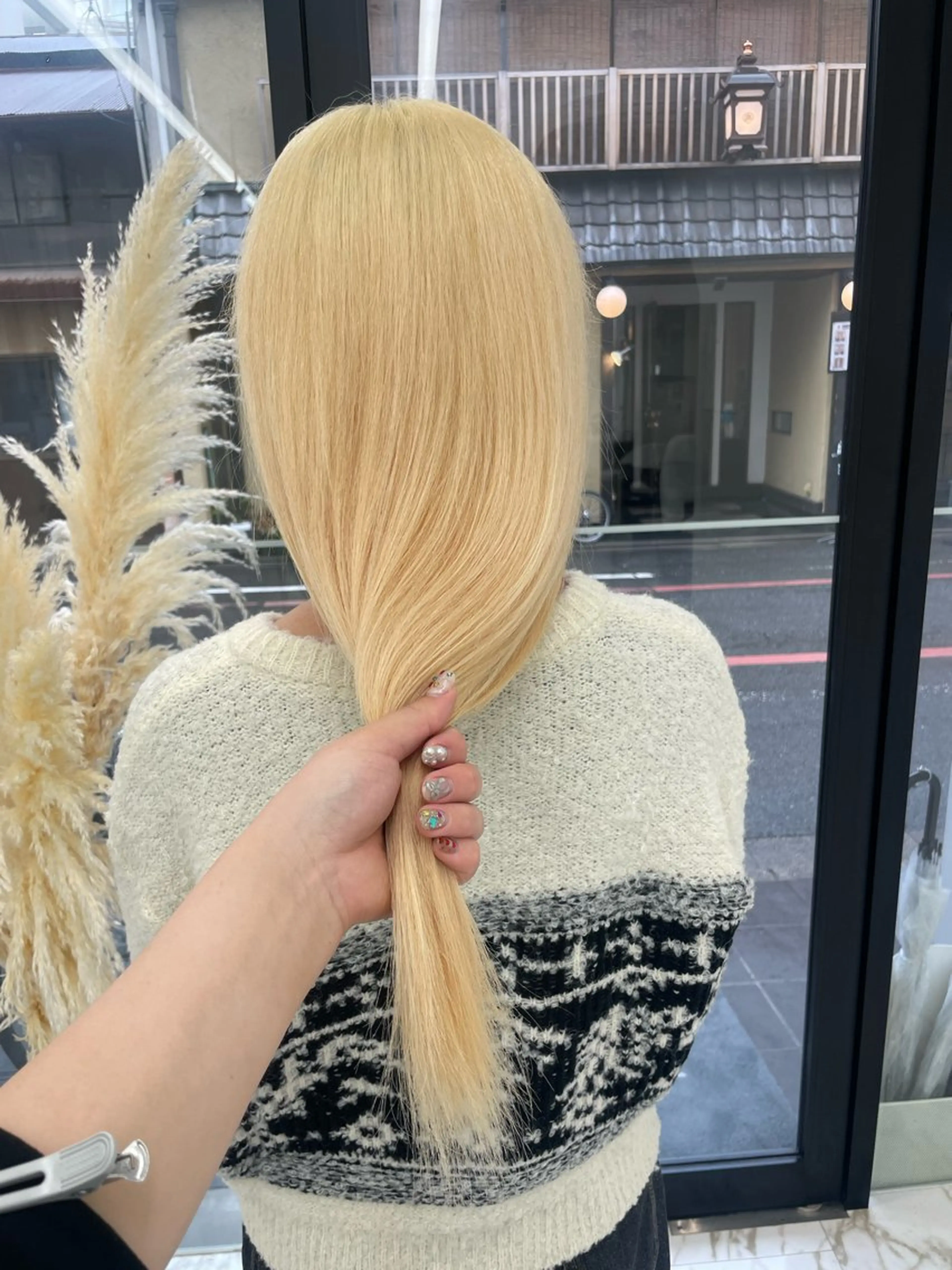 ❬❰🫧 お得なクーポン 🫧❱❭ 『U25』✨1回全体bleach ＋treatment 🧸✨の写真