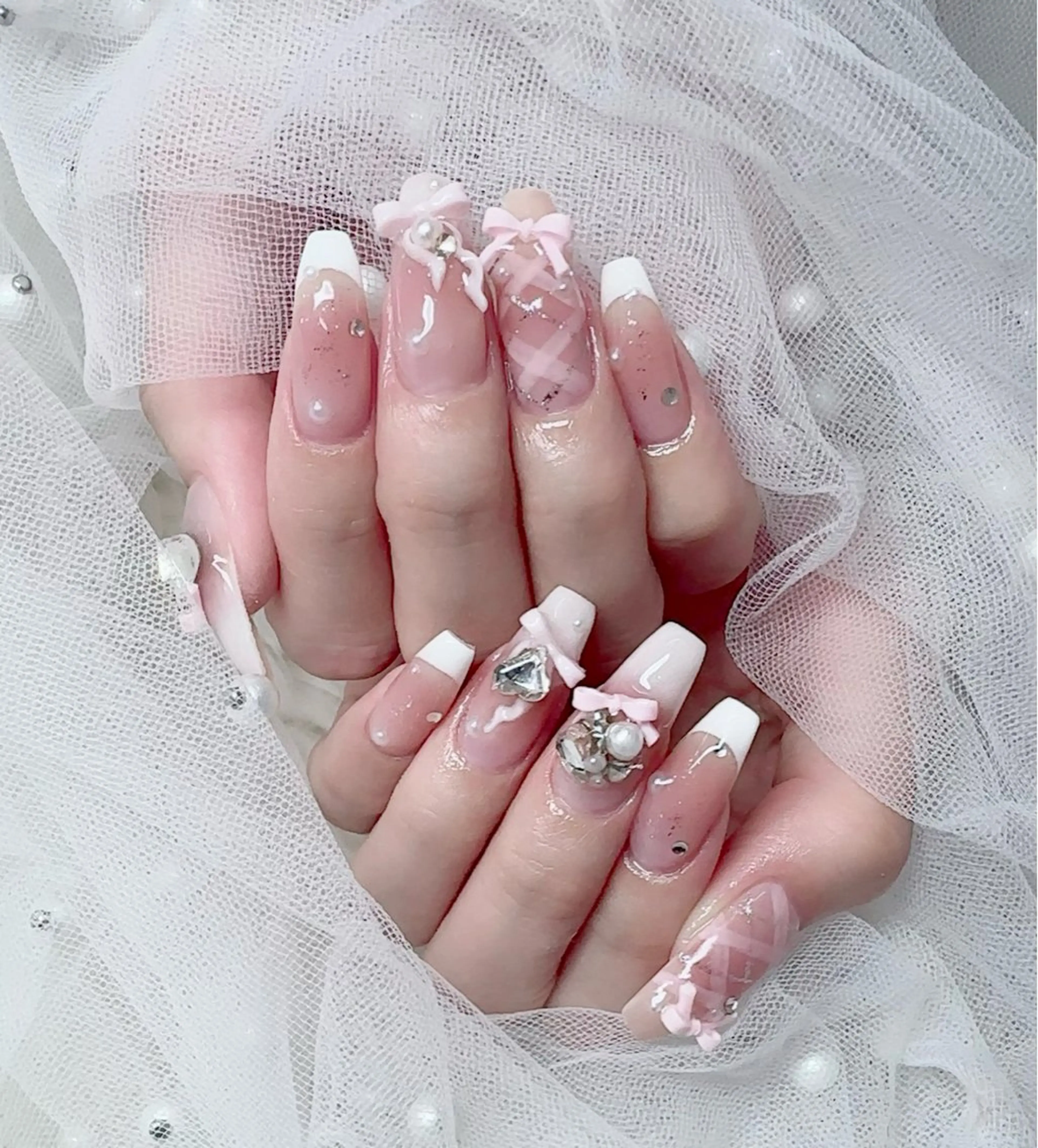 ネイル ハンドネイル フットネイル R salonのネイルデザイン