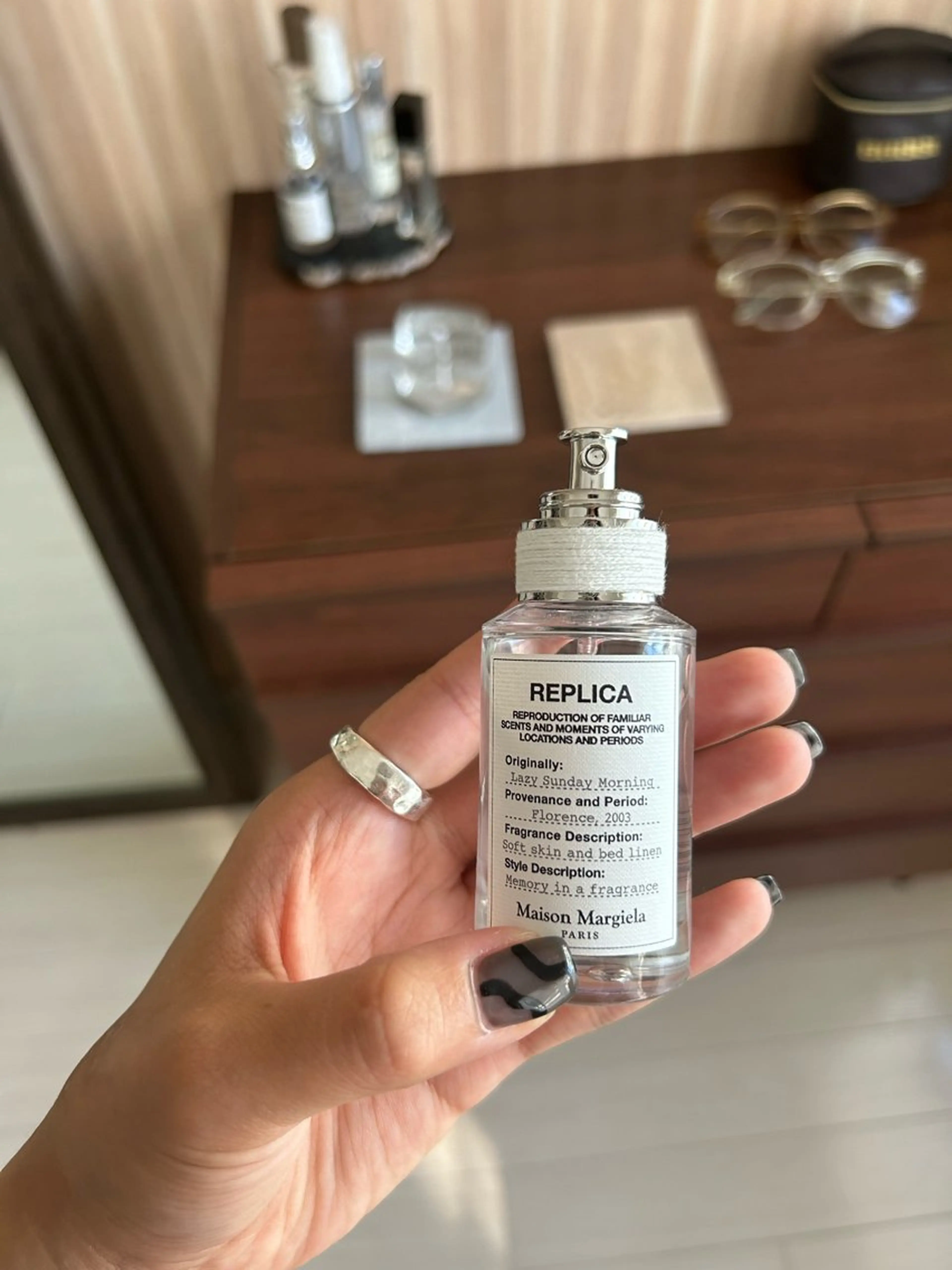 マツエク・マツパ アイブロウ GO TODAY SHAiRE SALON Vellmie店所属・吉祥寺kasumi 🌛eye/browのマツエク・マツパデザイン