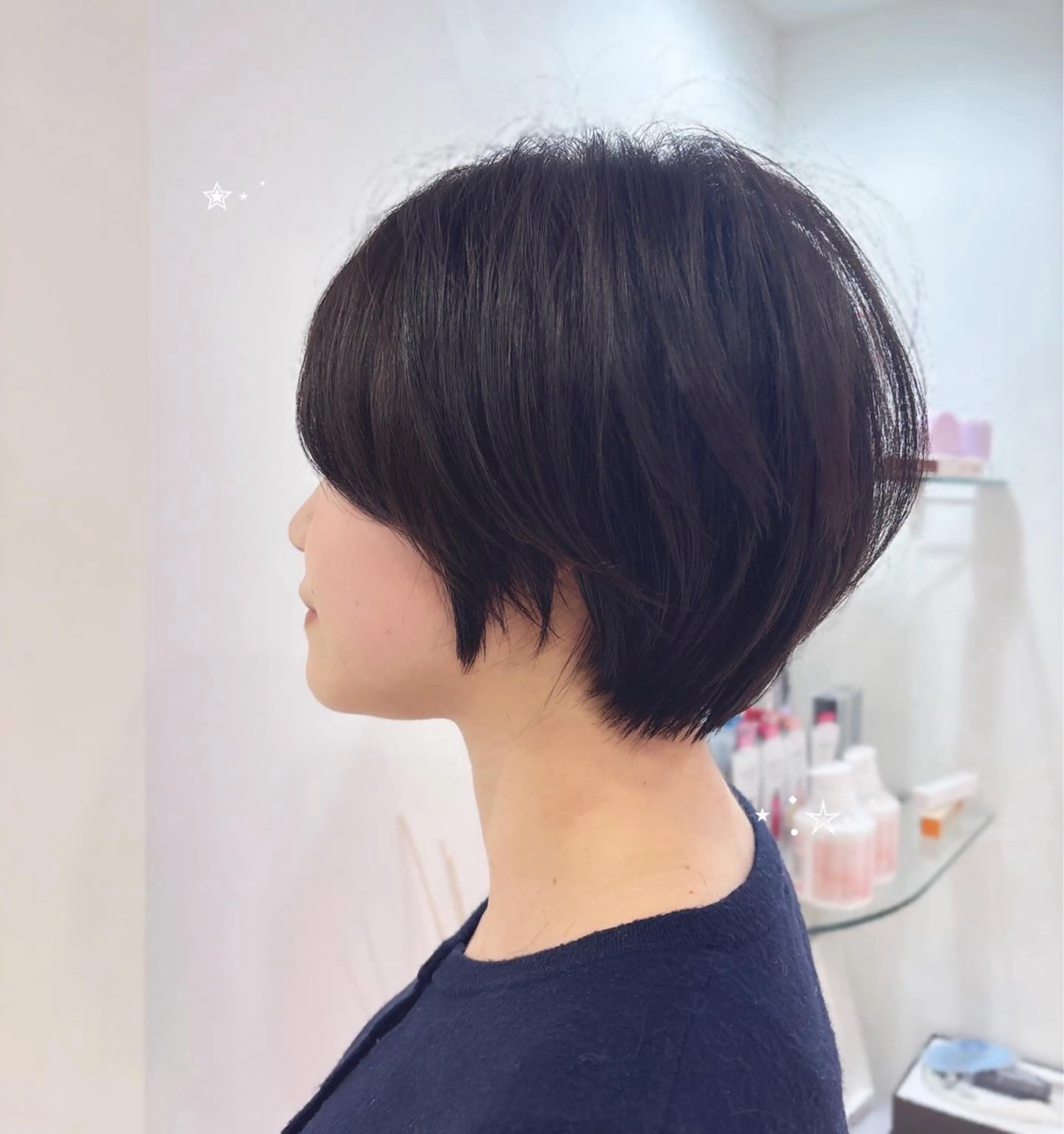 ショート カラー ショートヘア 小顔カット カット ヘアカラー MONA HARUNA💫のヘアスタイル