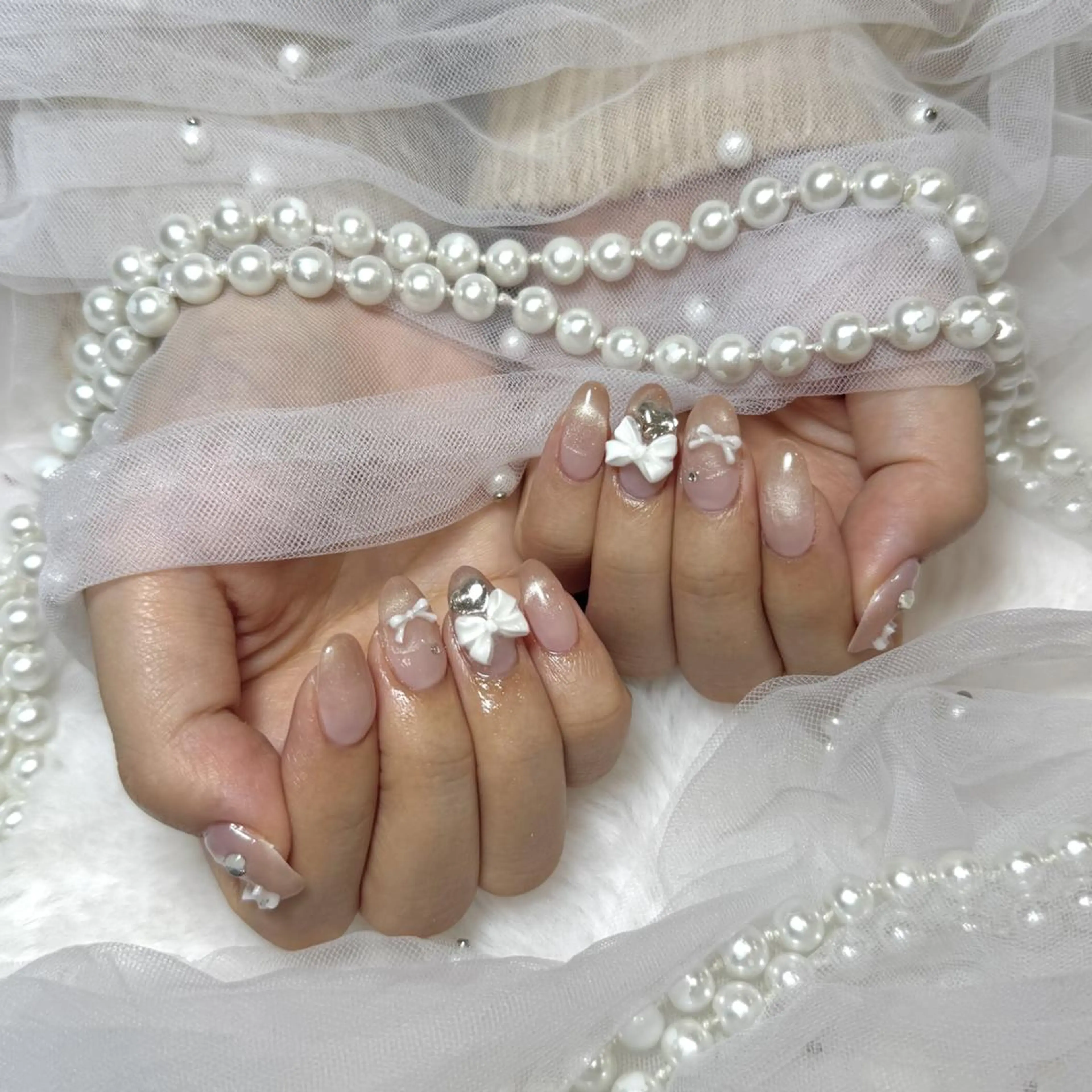 ネイル アートネイル フラッシュネイル フレンチネイル ジェルネイル ガラスフレンチ You&Me Reonaのネイルデザイン