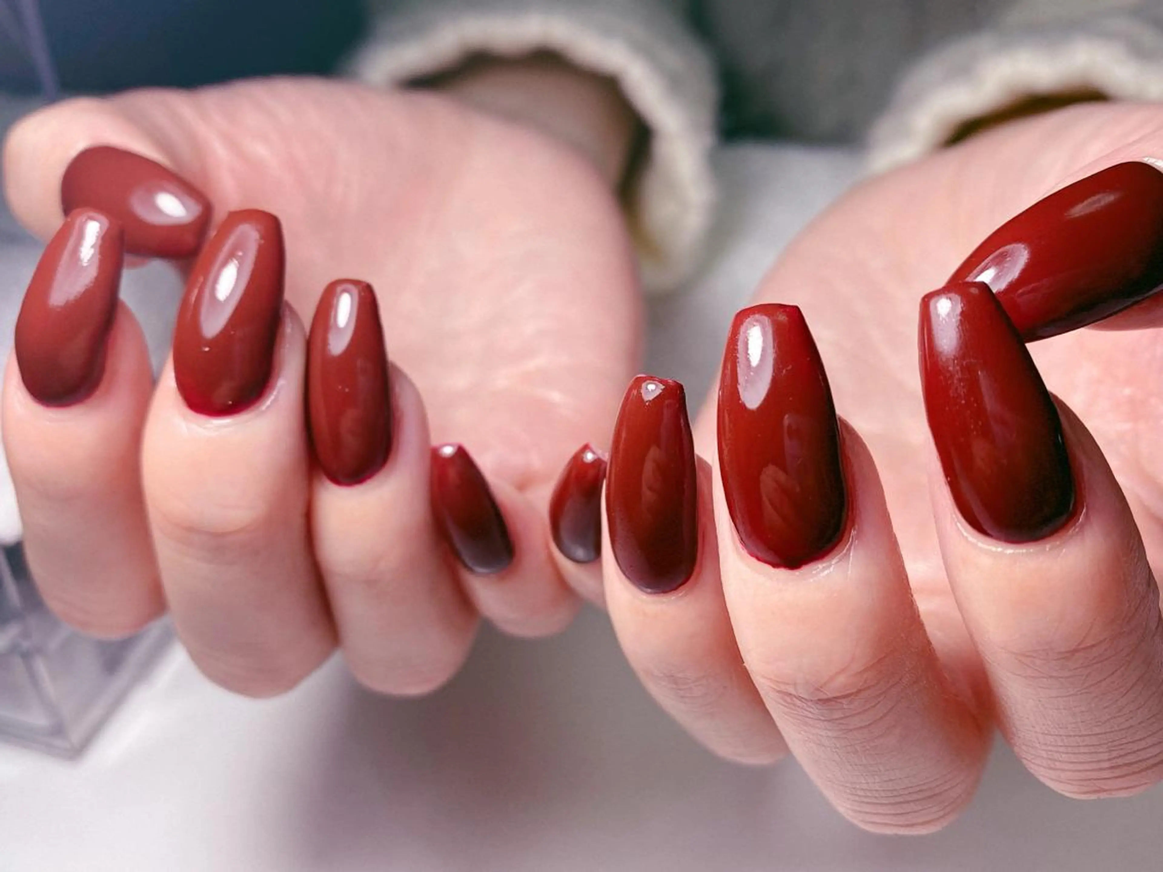 ネイル ボルドー 大人キレイ 𝑁𝑖𝑥𝑖𝑠のネイルデザイン