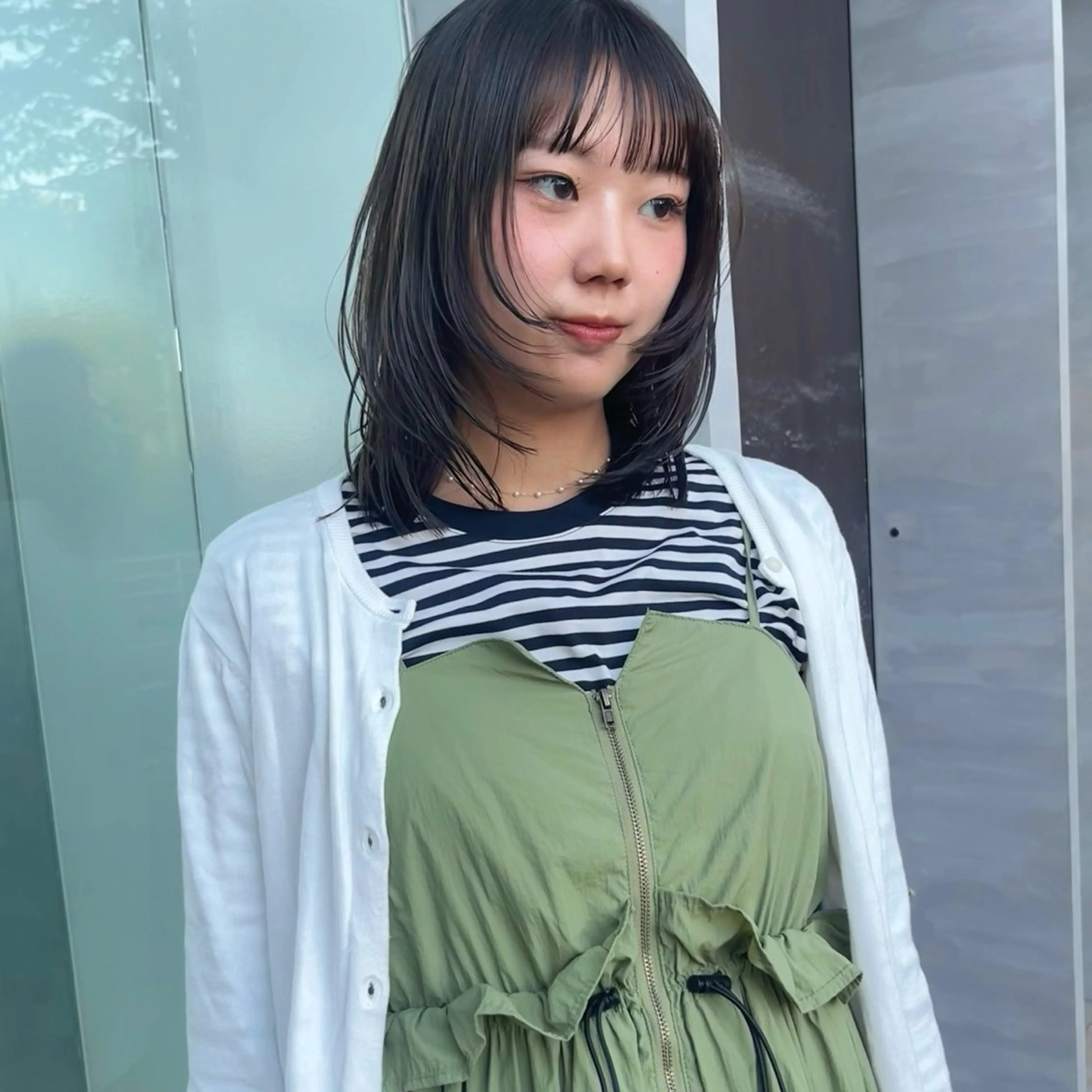 ミディアム レイヤーカット カット ヘアカラー トリートメント yuumi/大濠🪷 顔周り/ハイトーンのヘアスタイル