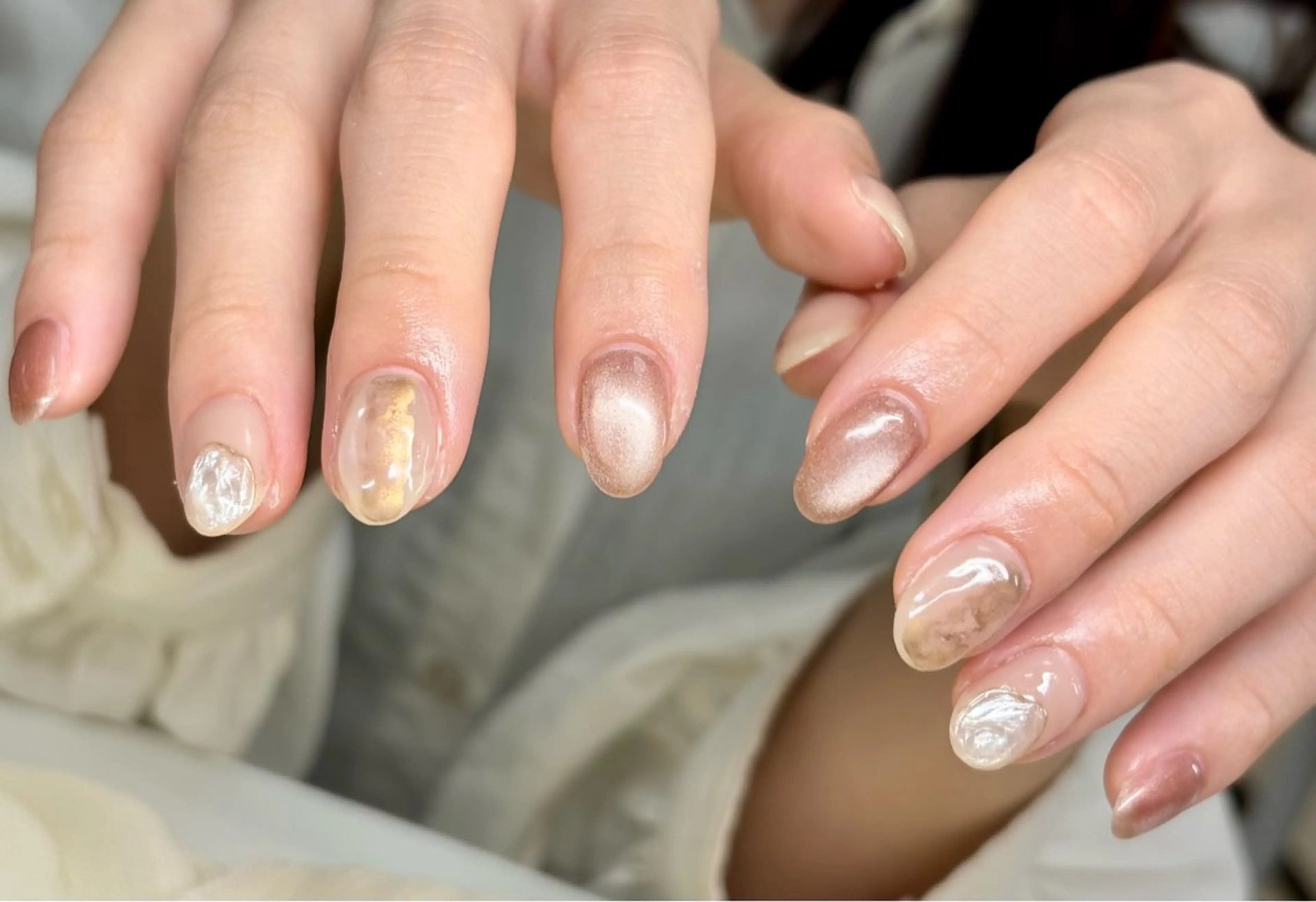 ネイル ニュアンスネイル シンプルネイル ETE LUNA NAILのネイルデザイン