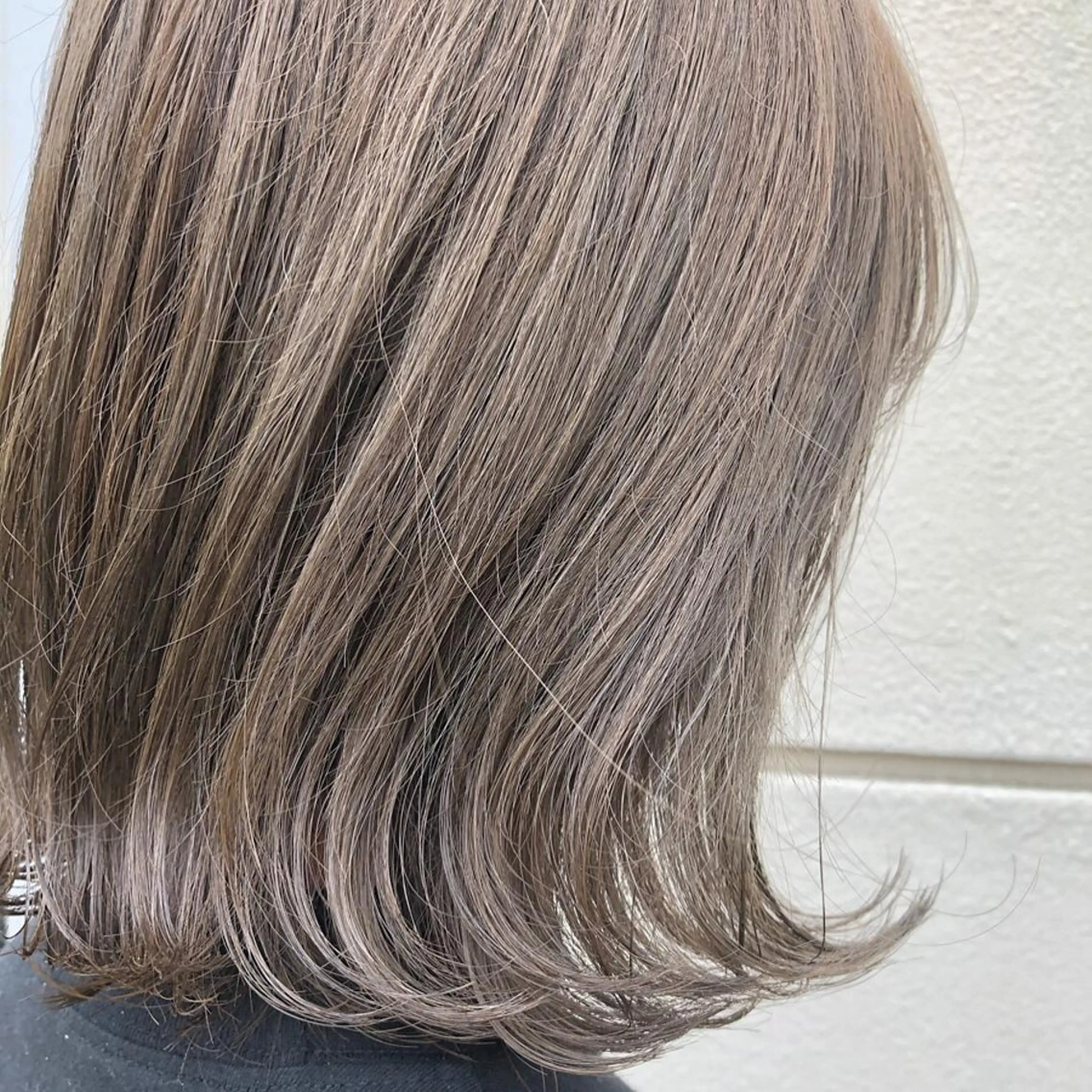 ミディアム カラー Kaede .のヘアスタイル