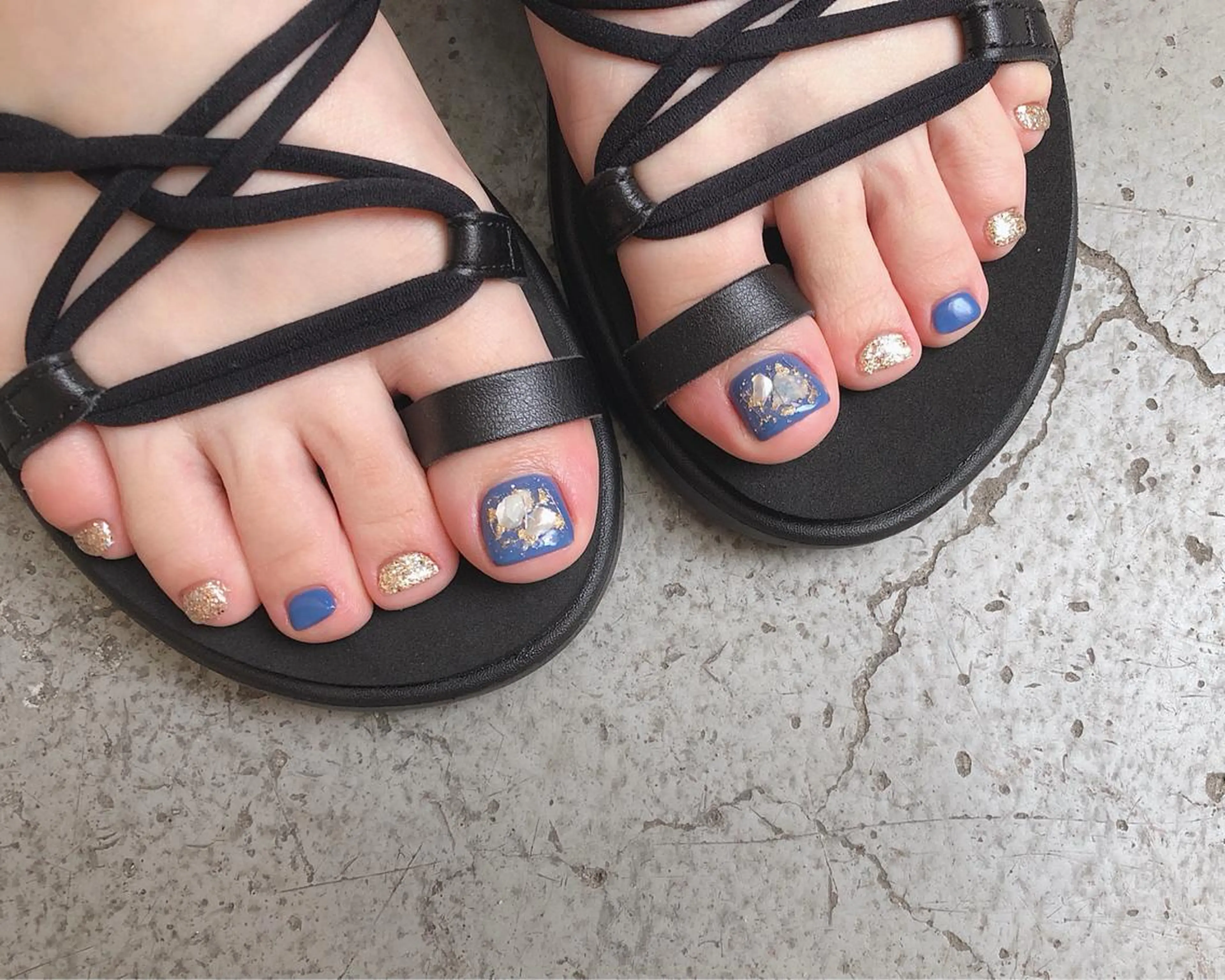 ネイル 夏ネイル フットネイル saki_ nail heronのネイルデザイン