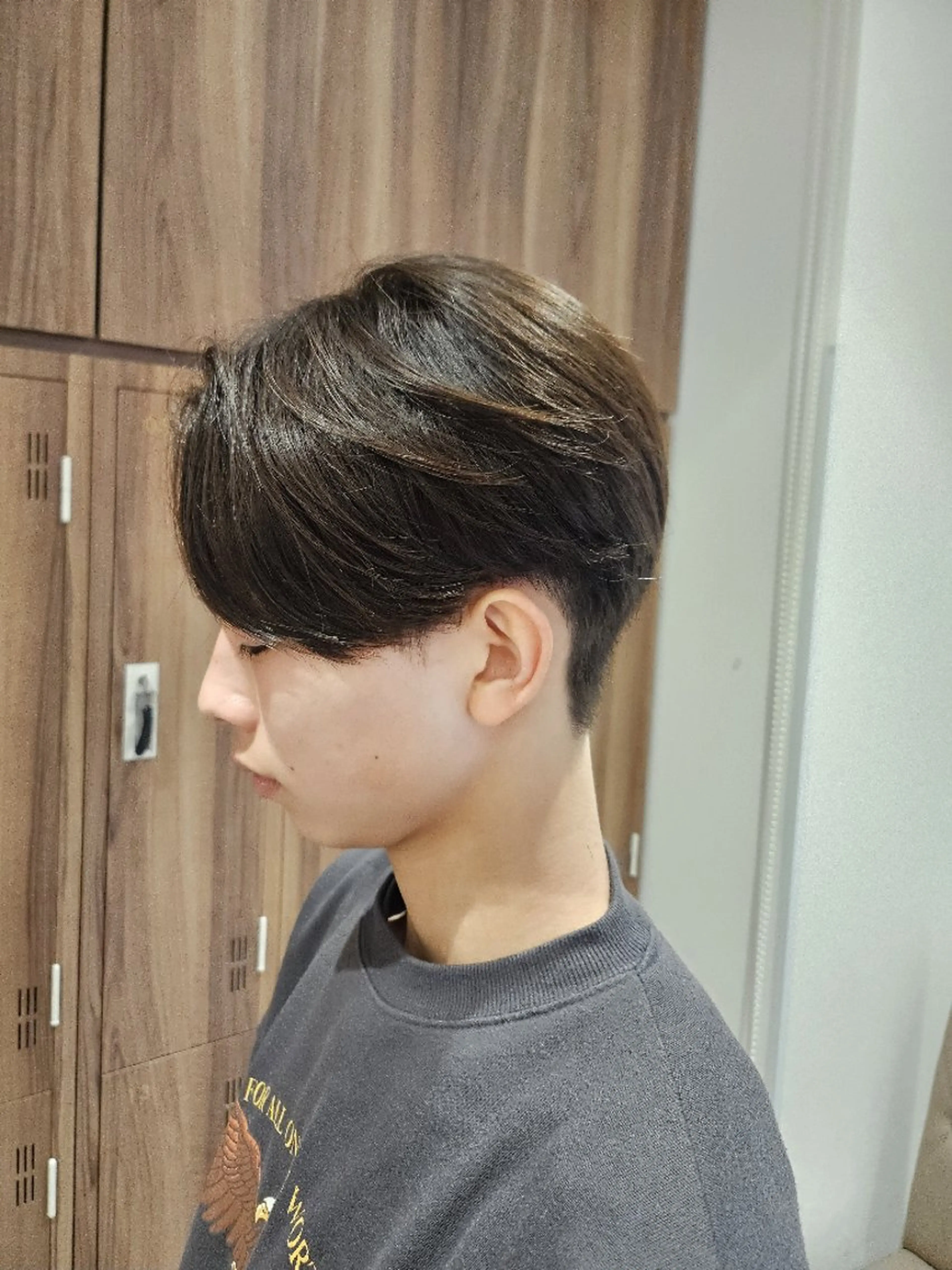 メンズ カット 縮毛矯正 トリートメント パーマ/縮毛矯正/ 韓国ヘア/副店長和田のヘアスタイル