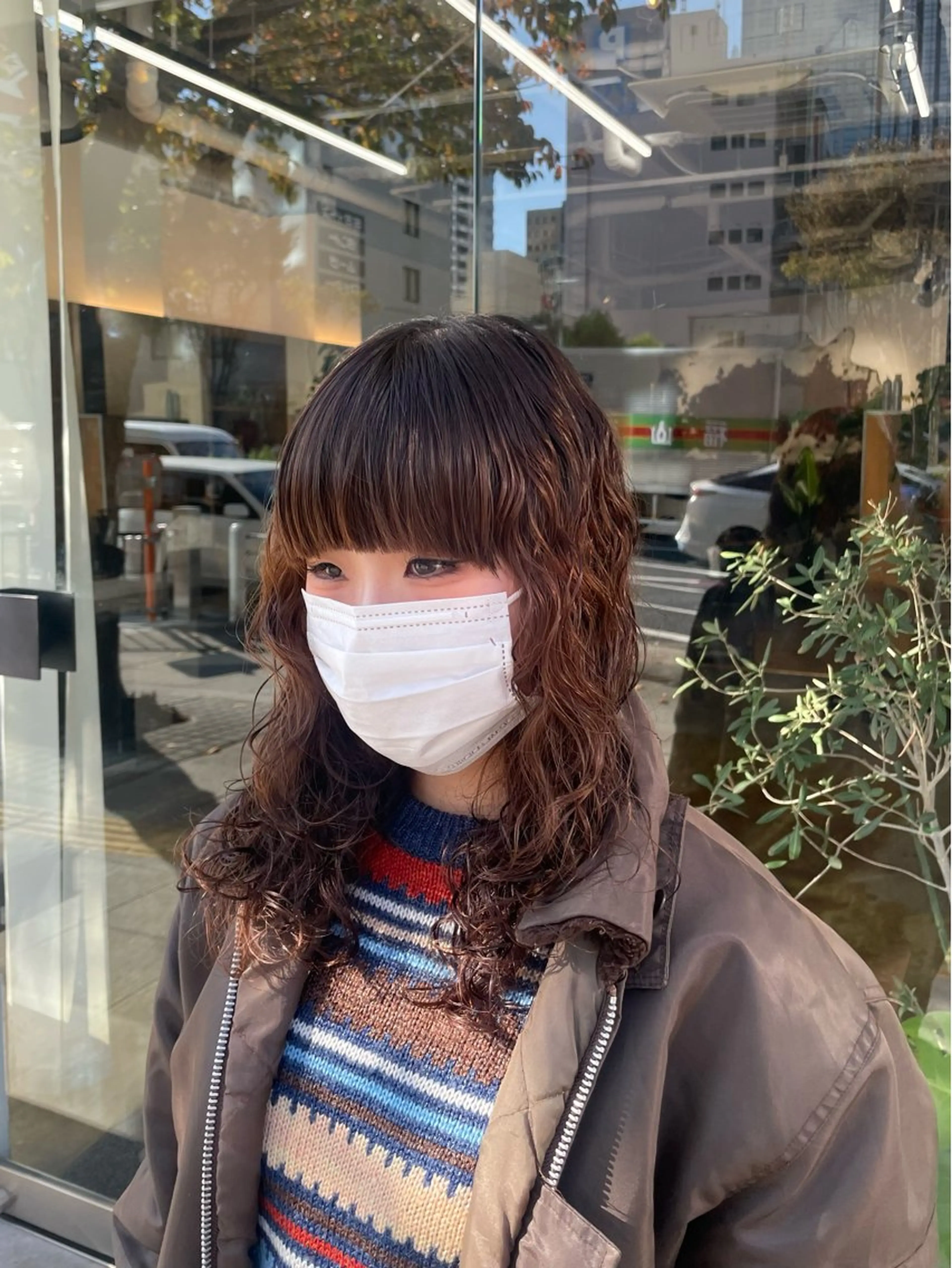 セミロング カット パーマ BELO 大阪店所属・BELO OSAKA カエデのヘアスタイル