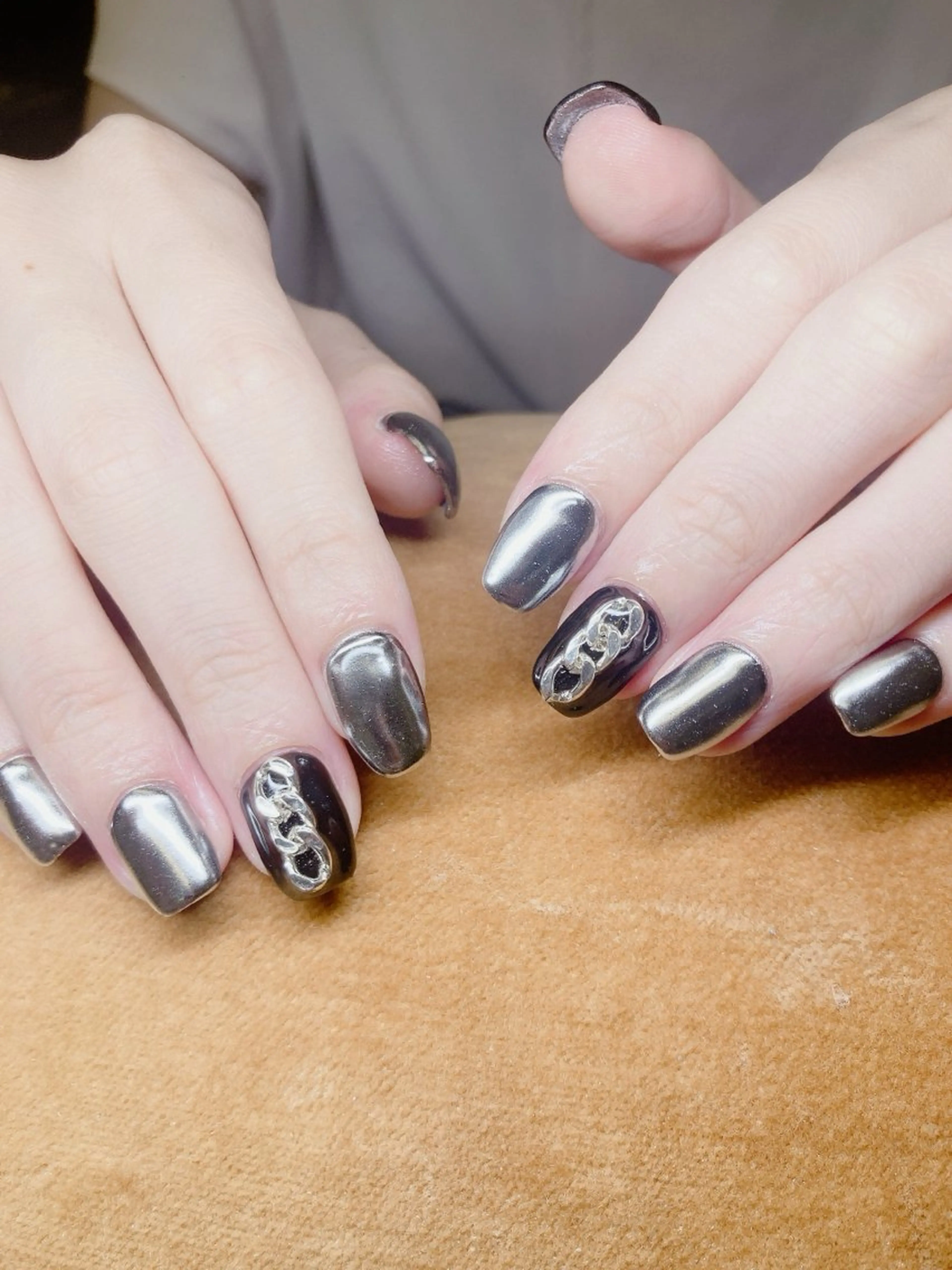 ネイル 寺山 千鶴のネイルデザイン