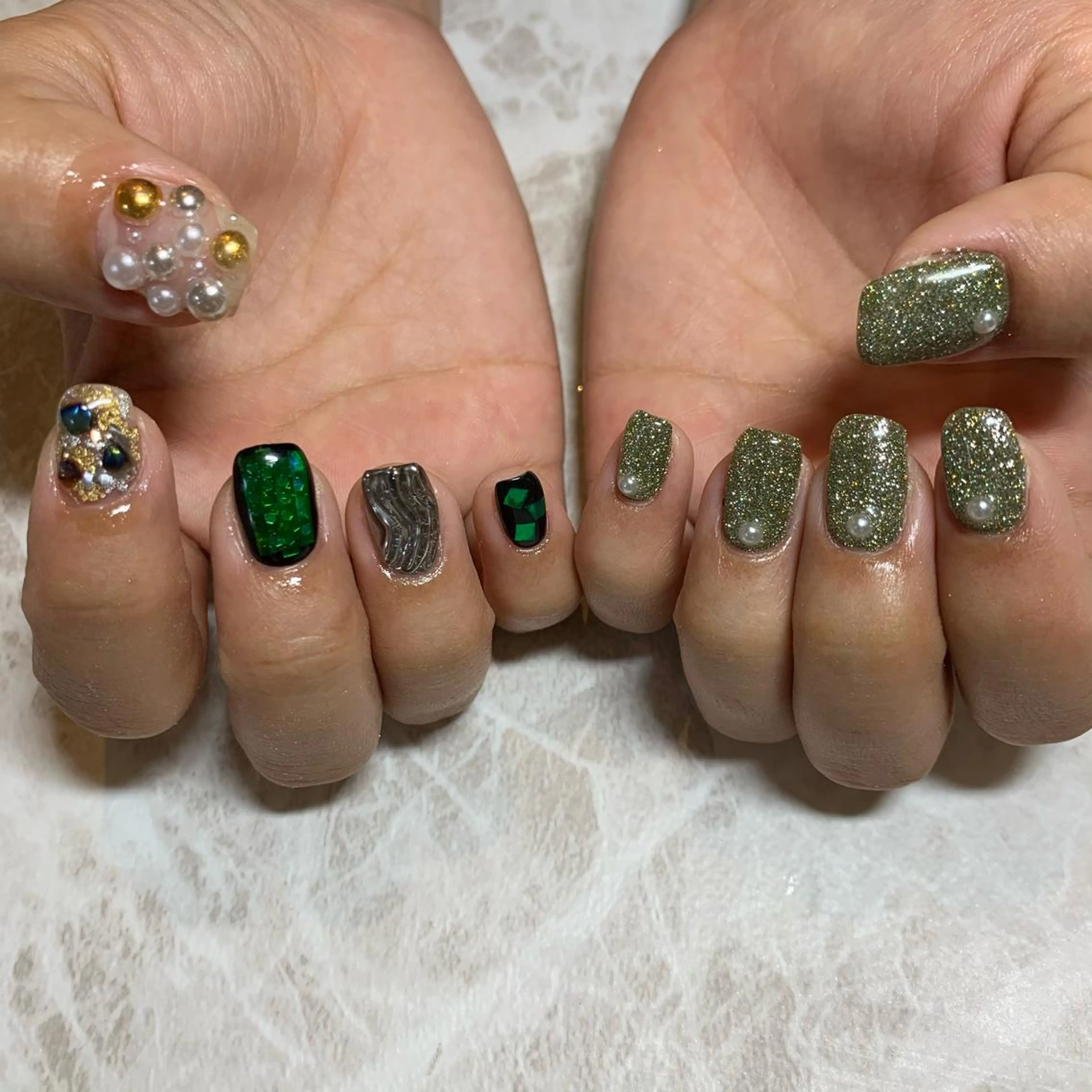 ネイル Ebon nailのネイルデザイン