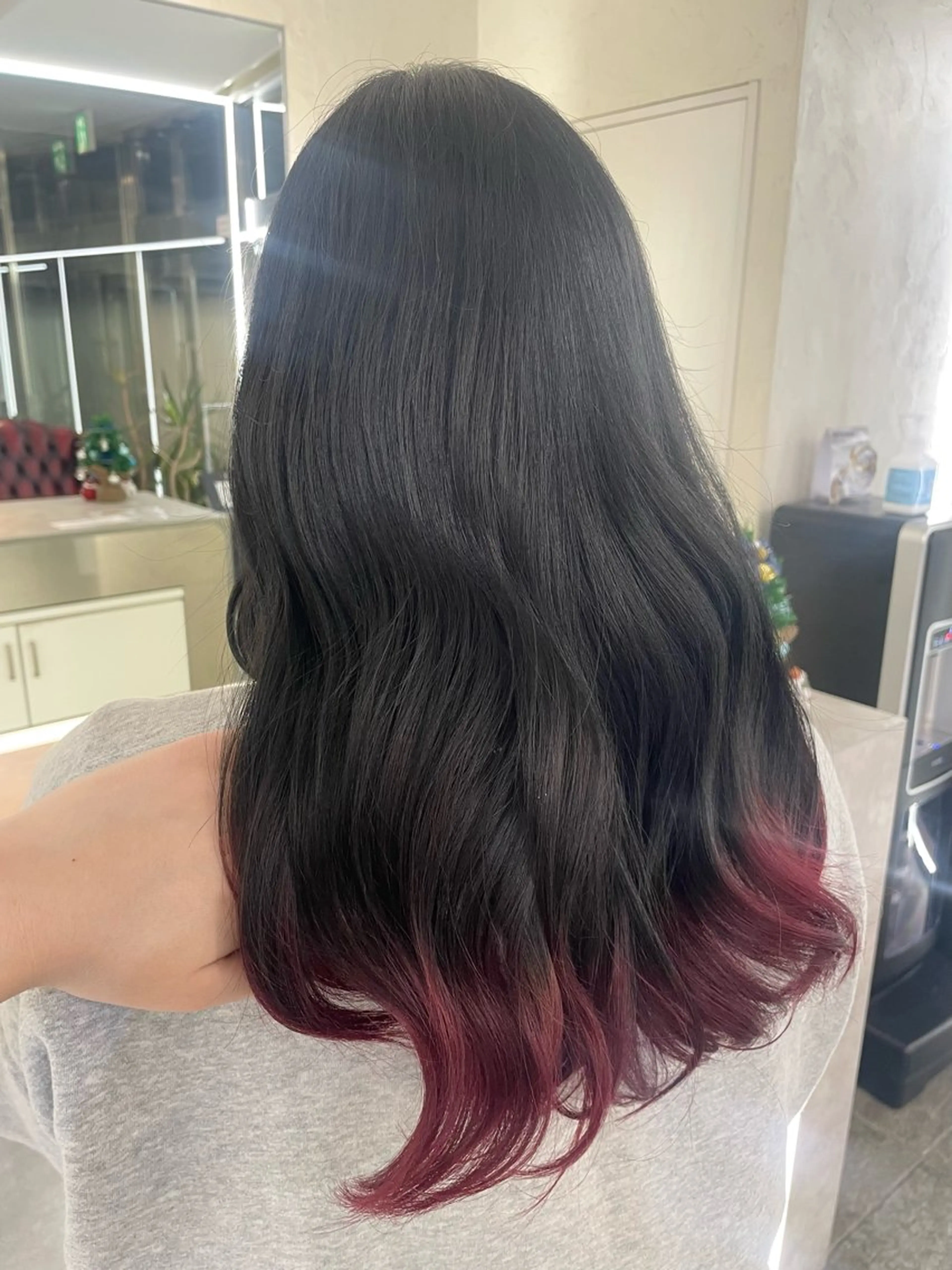 セミロング お団子ヘア ユナ ナチュラル／透明感のヘアスタイル